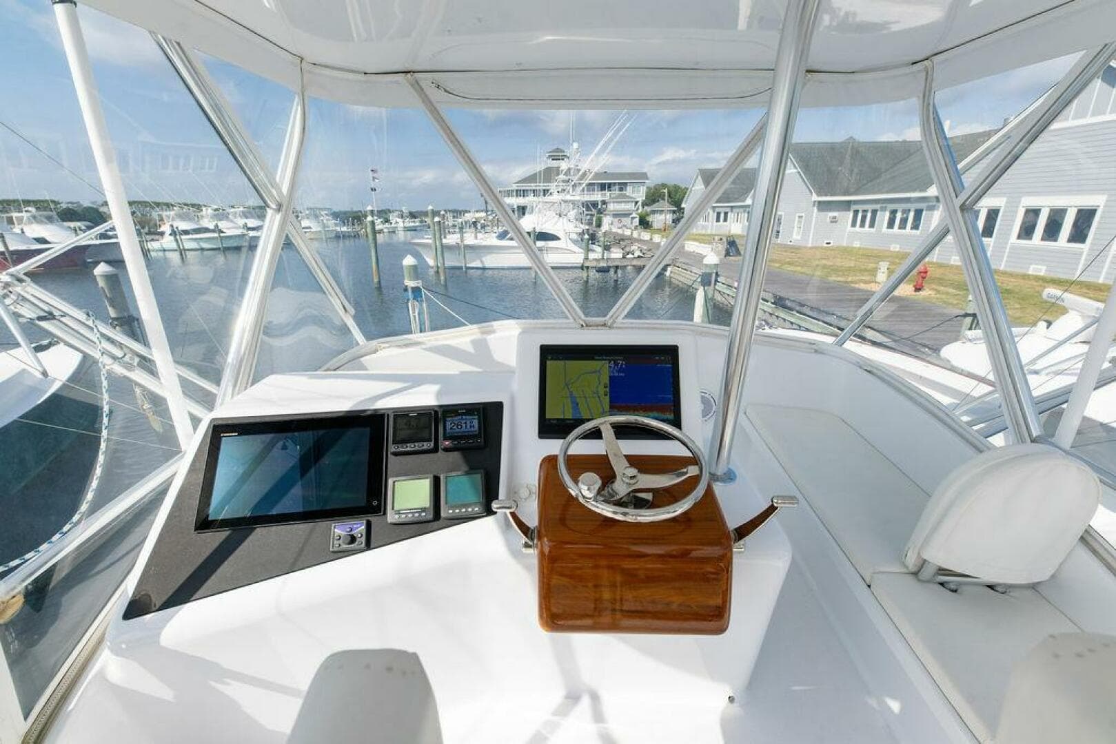 1984 Custom Carolina Scarborough