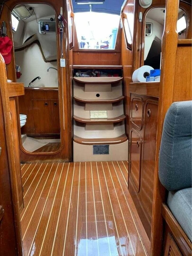 1984 Beneteau First 42