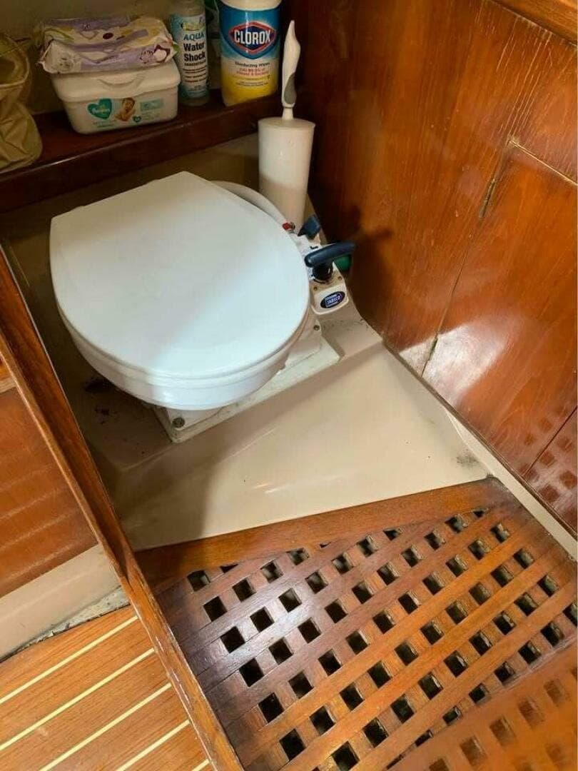 1984 Beneteau 42 First