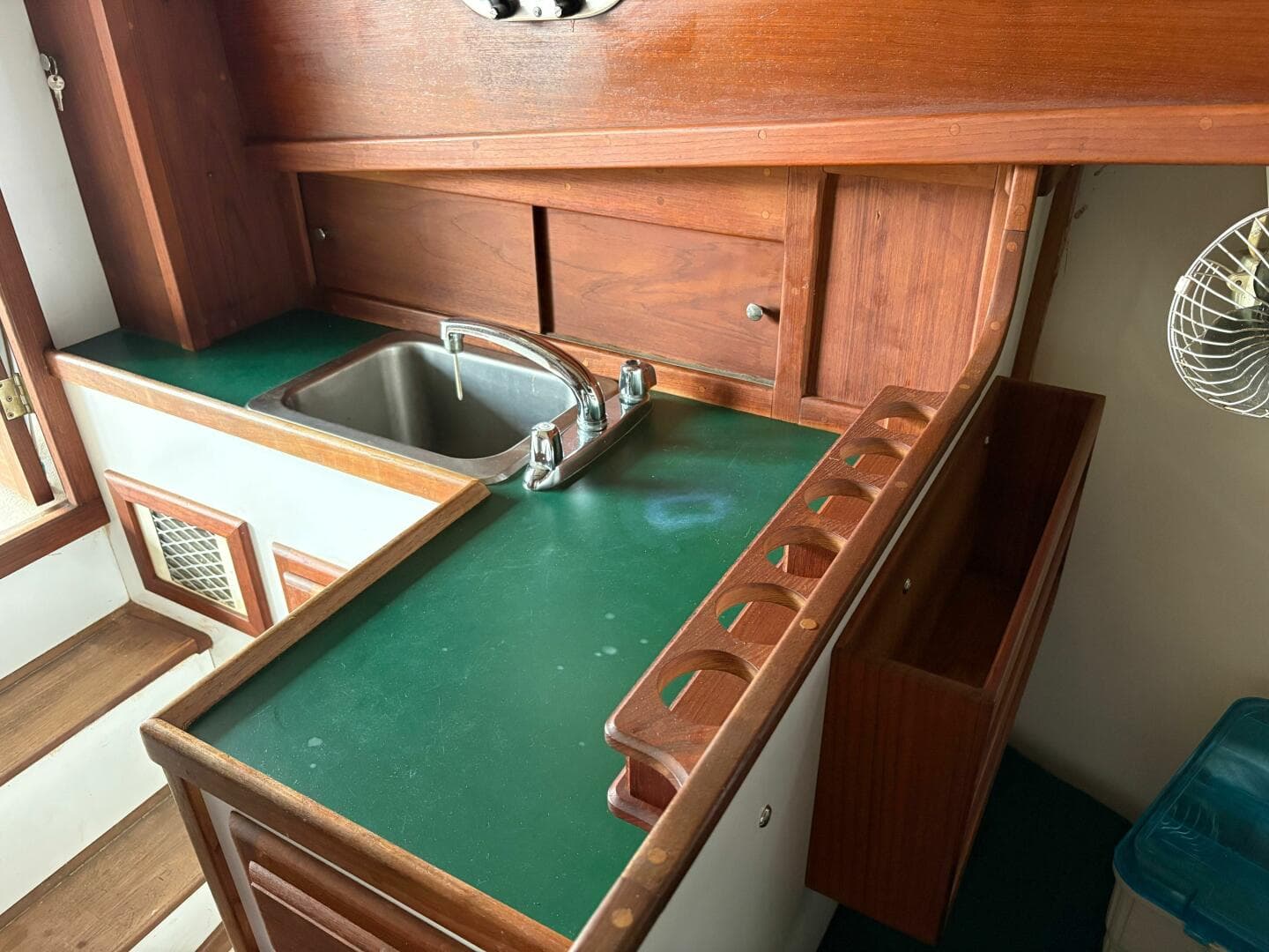 1988 Ellis Down East