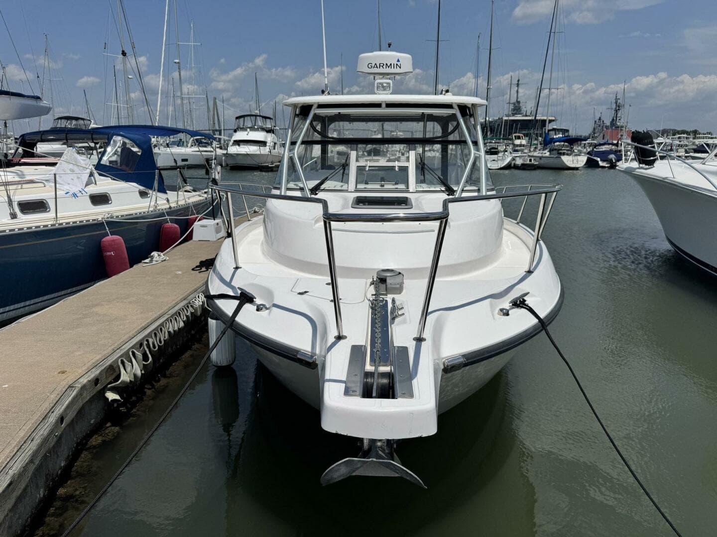 2011 Boston Whaler 305 Conquest