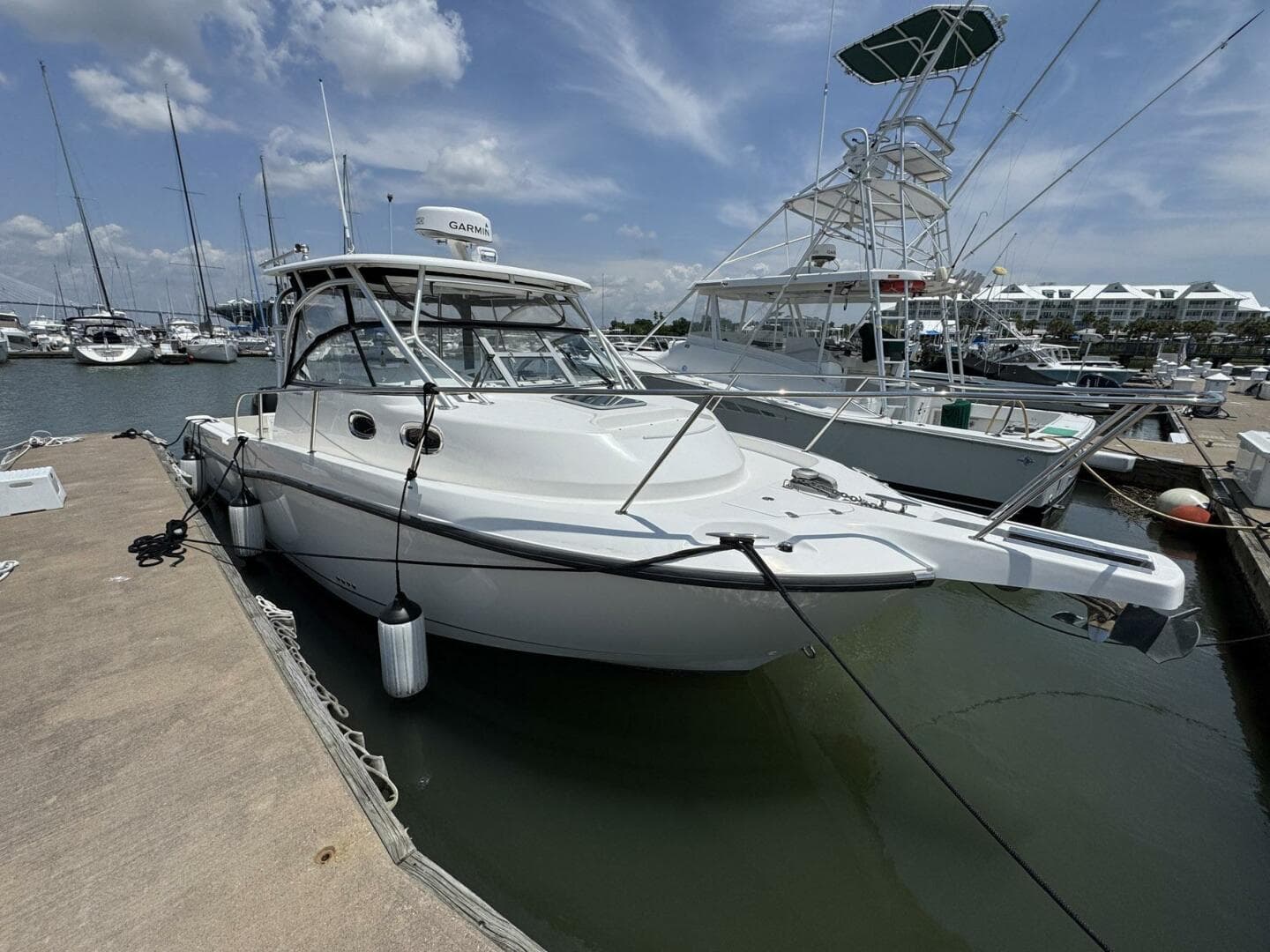 2011 Boston Whaler 305 Conquest