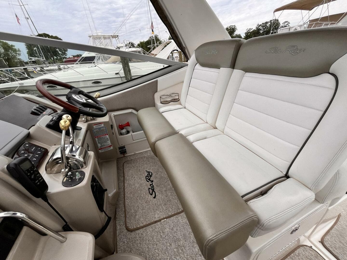 2007 Sea Ray 310 Sundancer