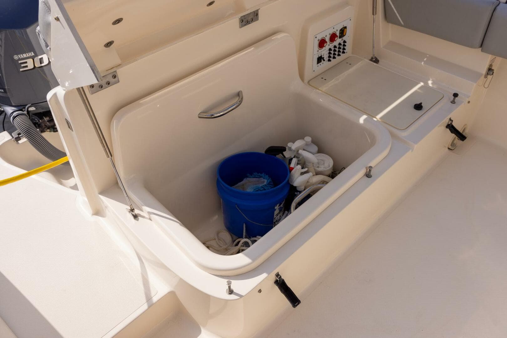 2012 Pursuit ST 310 Sport