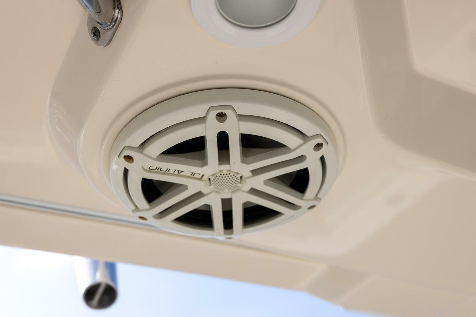 2012 Pursuit ST 310 Sport