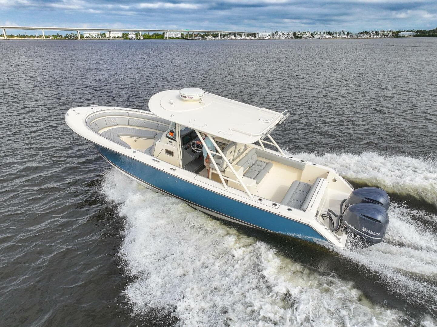 2012 Pursuit ST 310 Sport