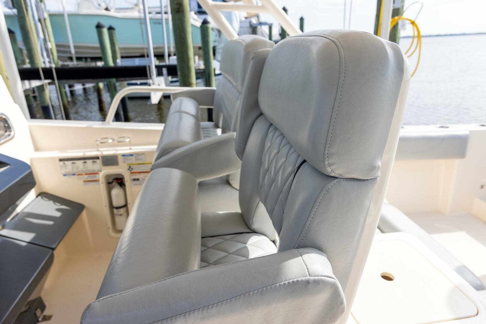 2012 Pursuit ST 310 Sport