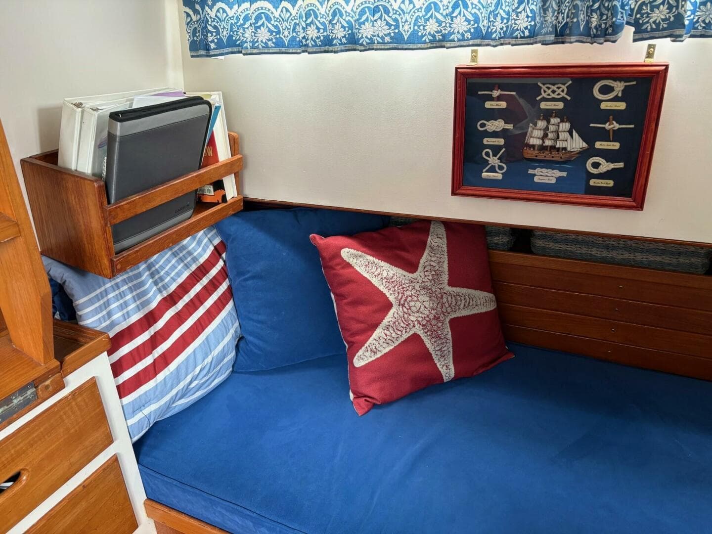 1978 Grand Banks 36  Classic