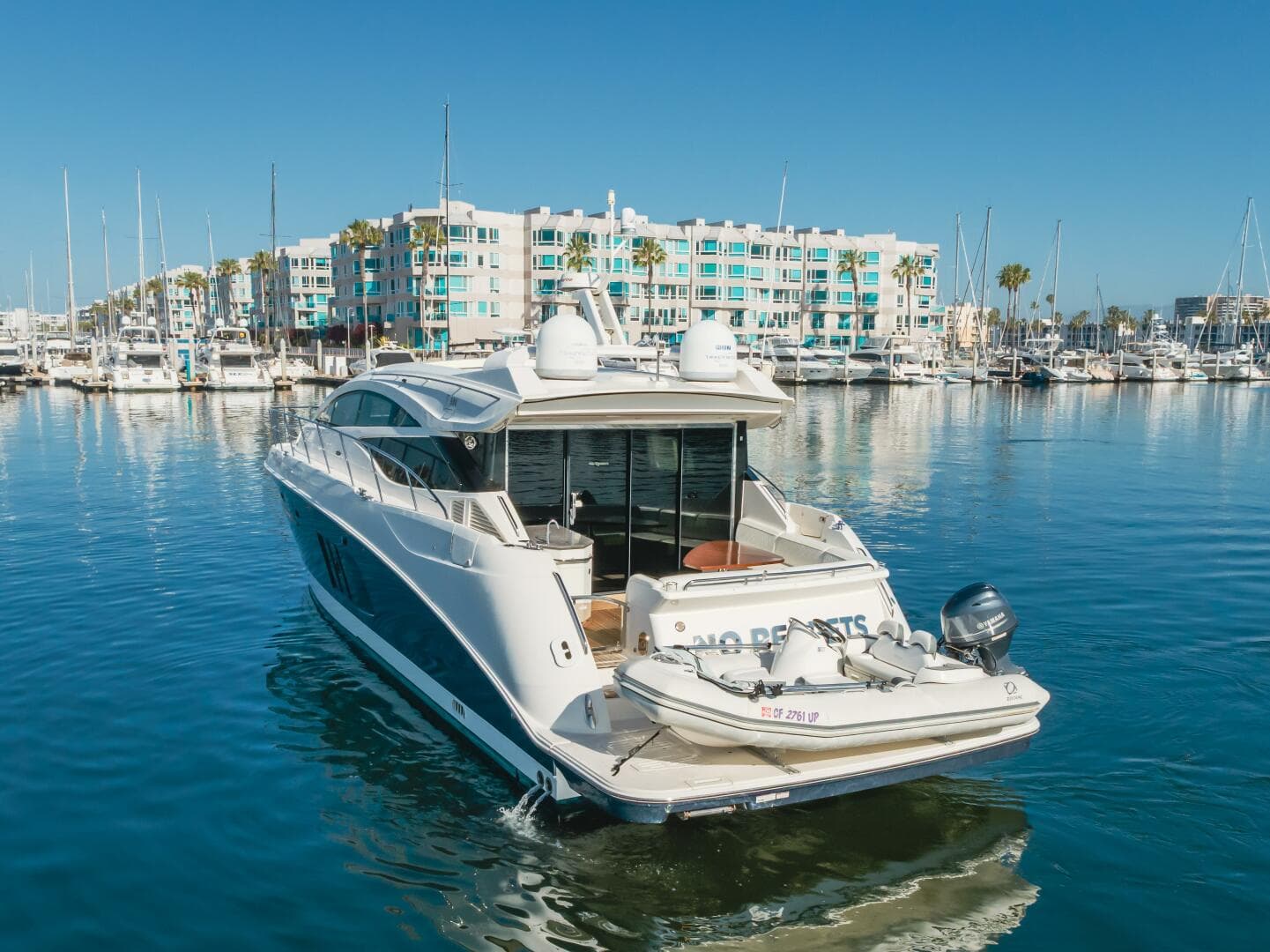 2016 Sea Ray L590