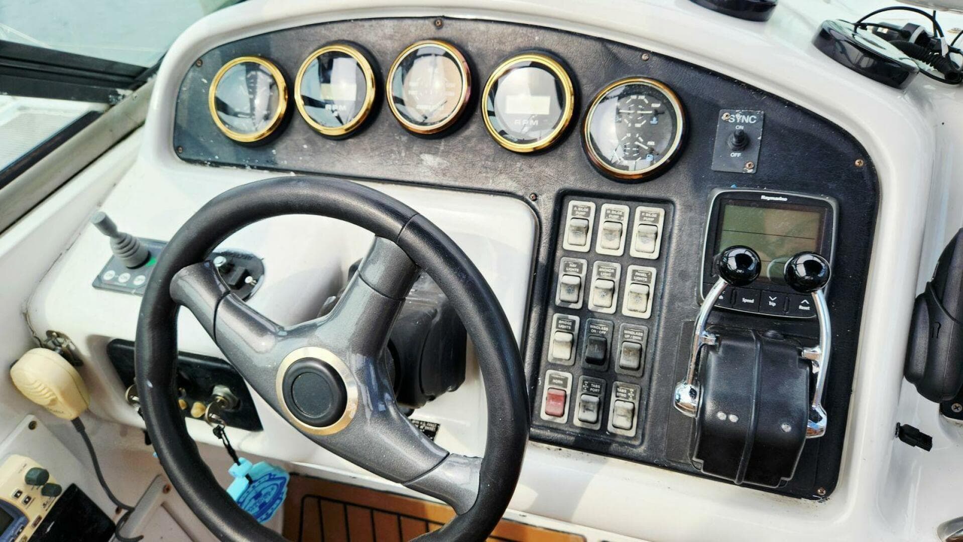 1999 Carver 530 Voyager Pilothouse