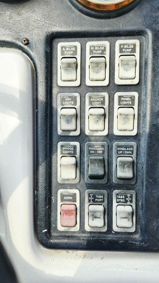 1999 Carver 530 Voyager Pilothouse