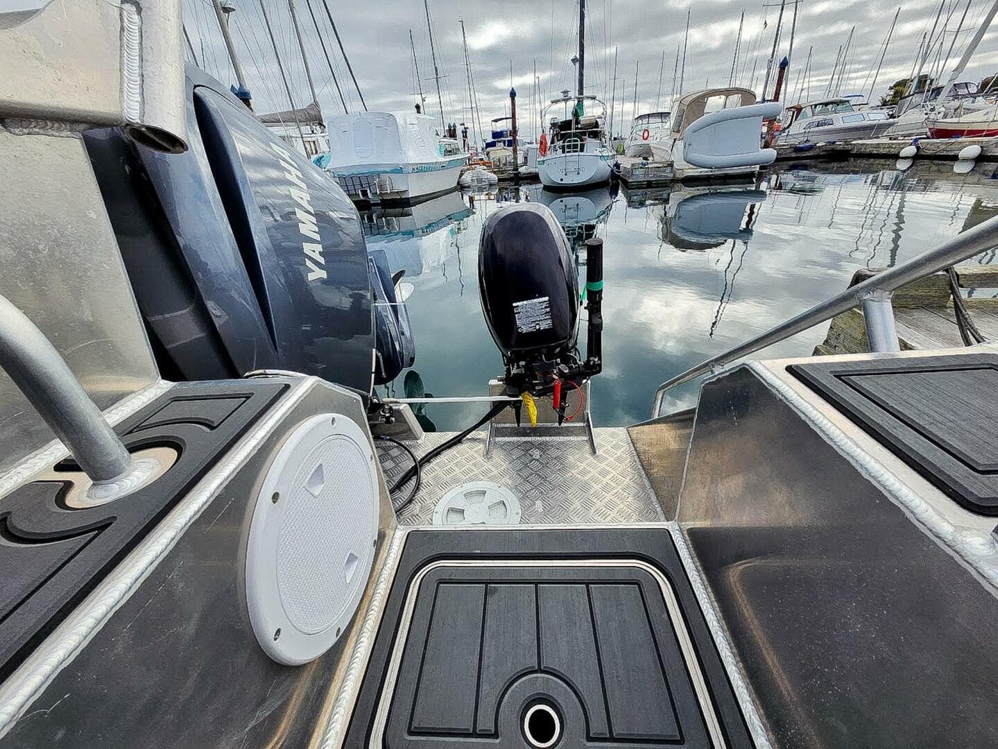 2024 Aluminum Cruiser Profisher 750