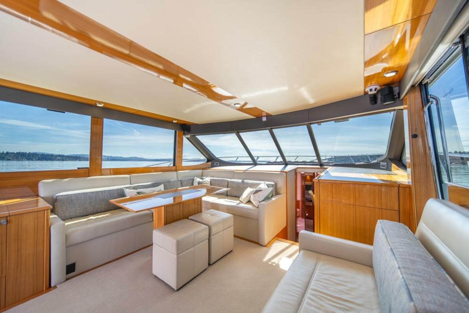 2013 Maritimo M58