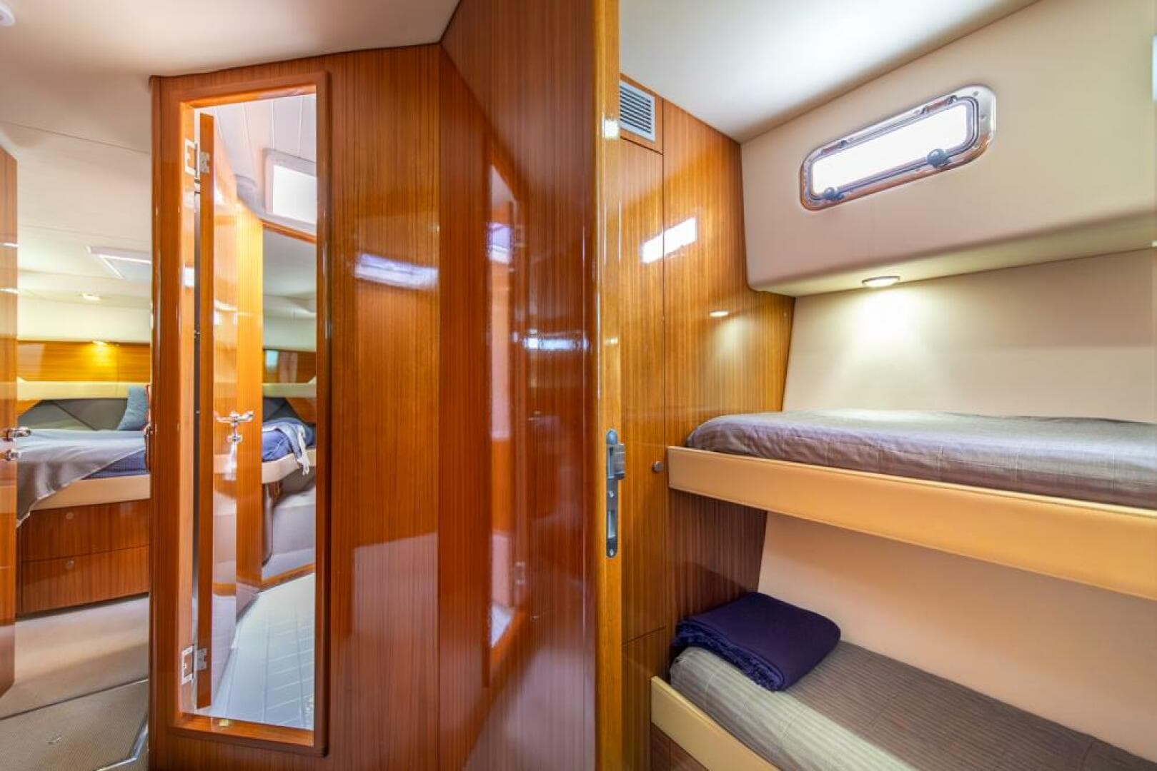 2013 Maritimo M58
