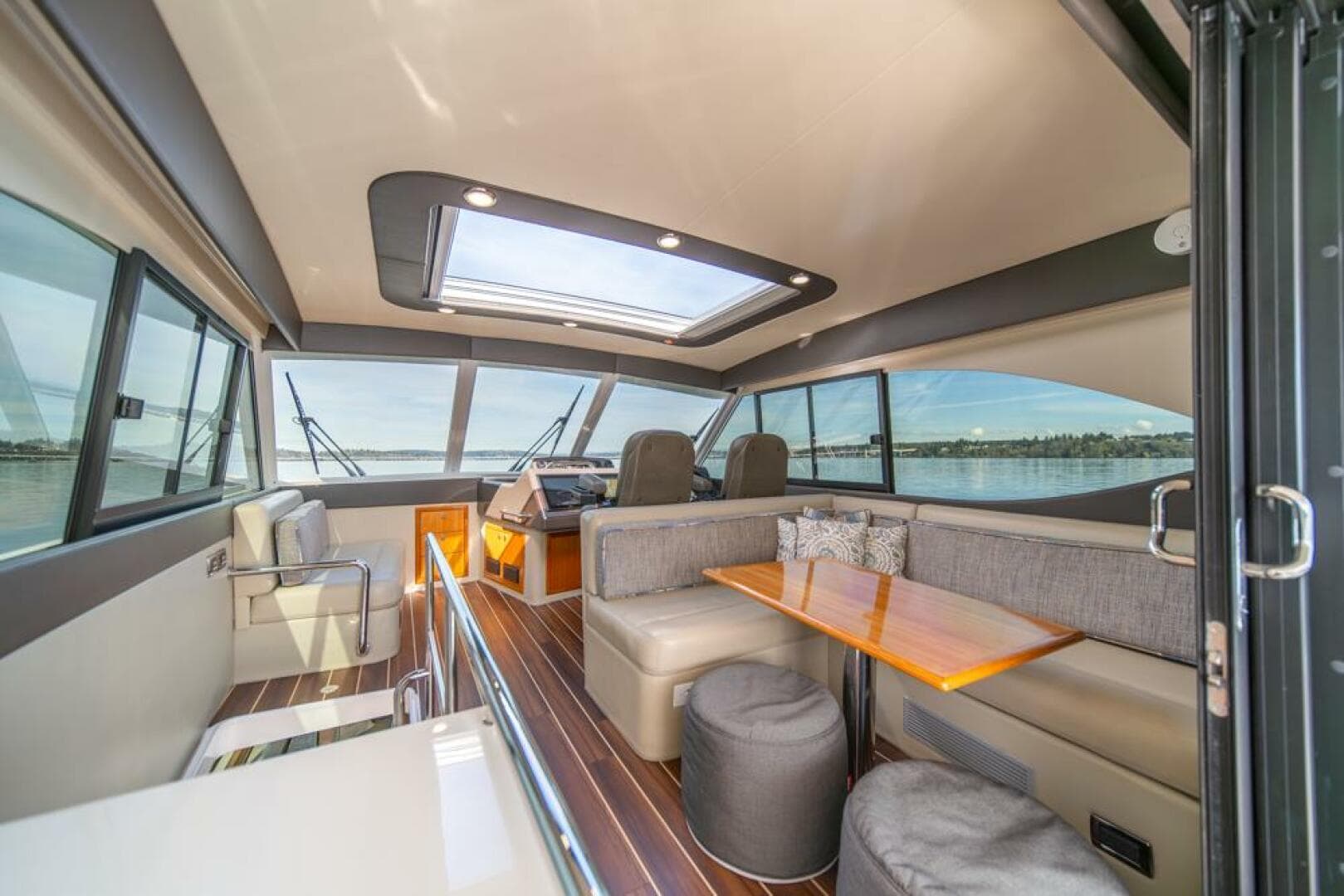 2013 Maritimo M58