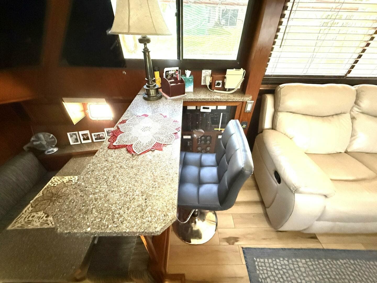 1989 Atlantic 47 Motor Yacht