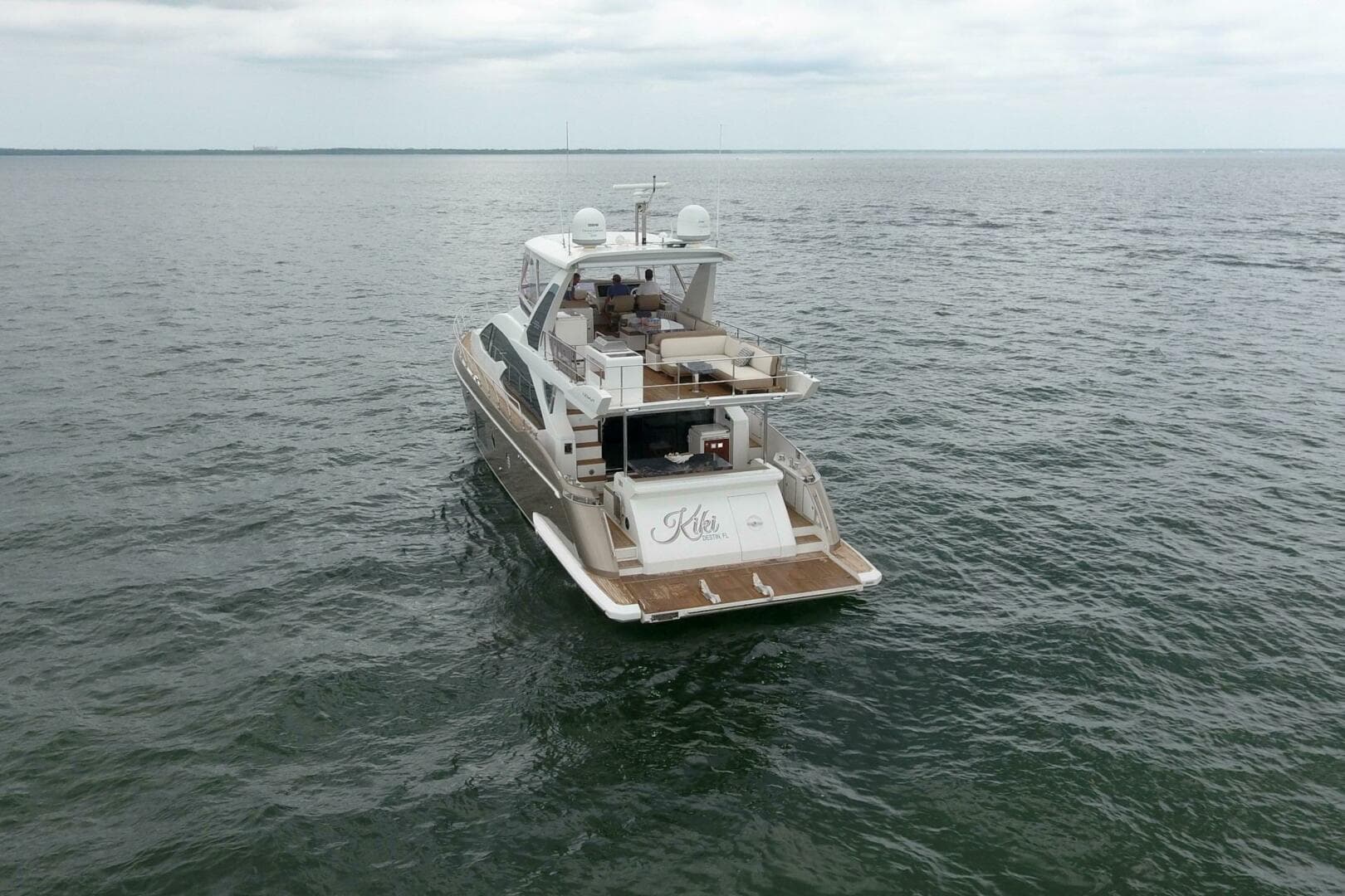 2016 Azimut 66