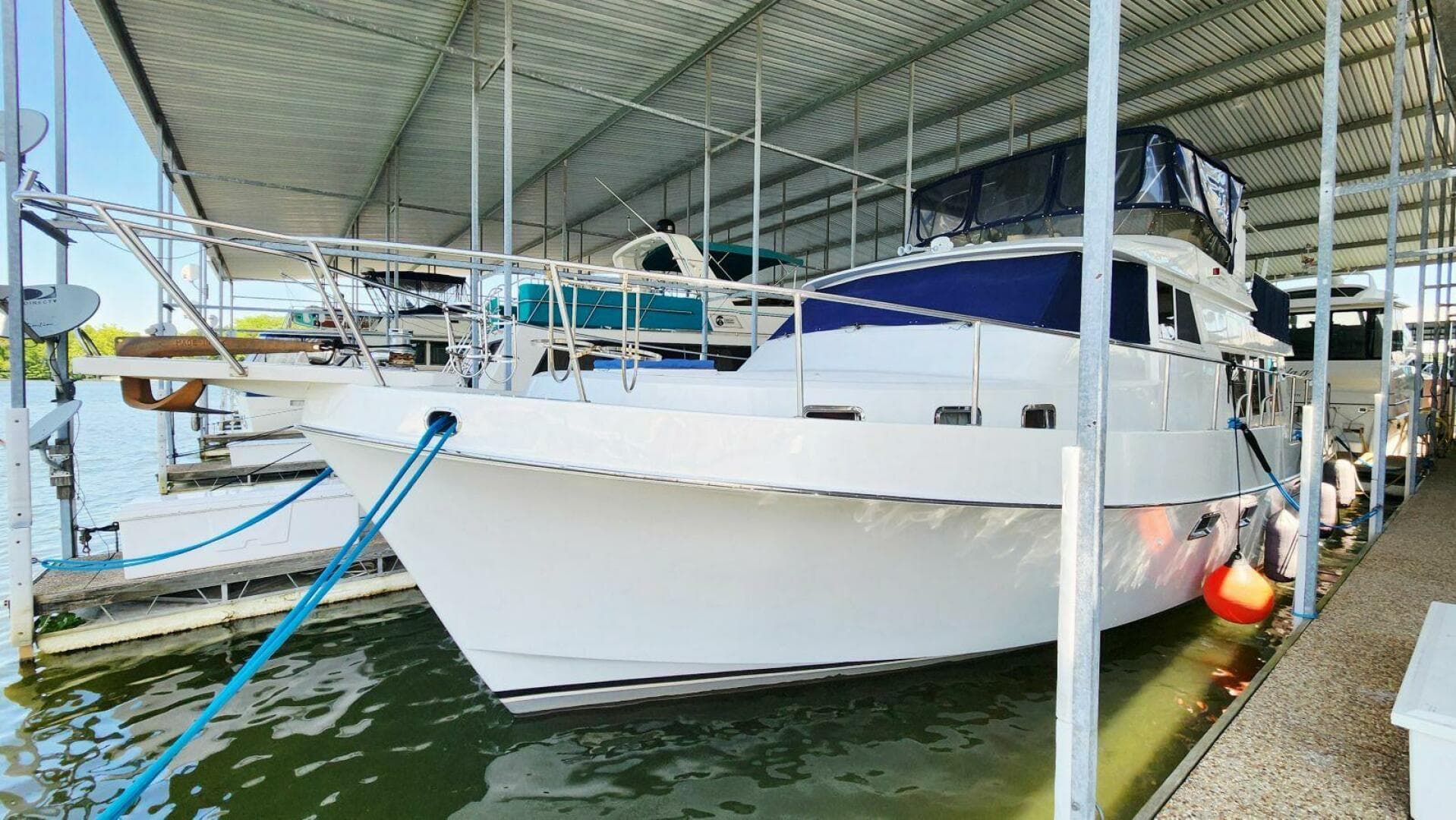 2000 Ocean Alexander 511 Classico