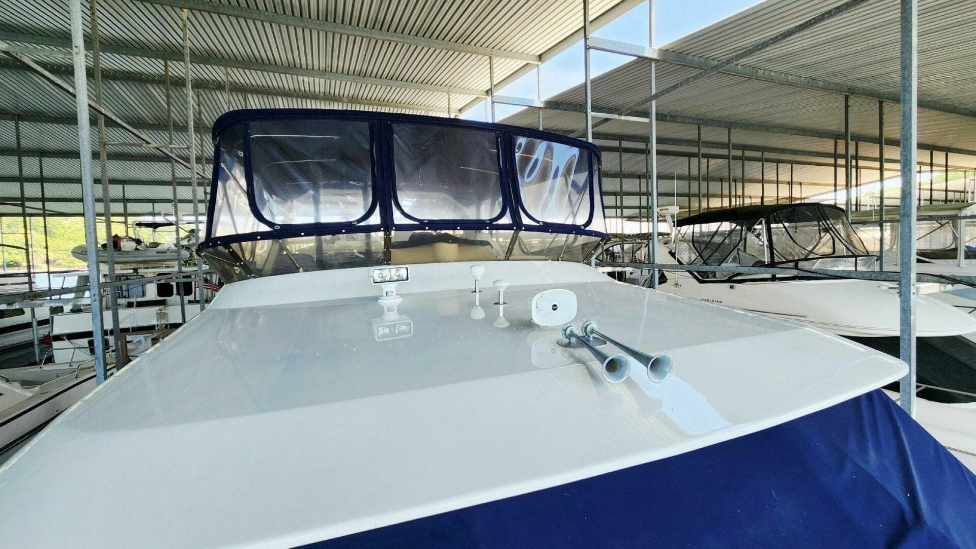 2000 Ocean Alexander 511 Classico