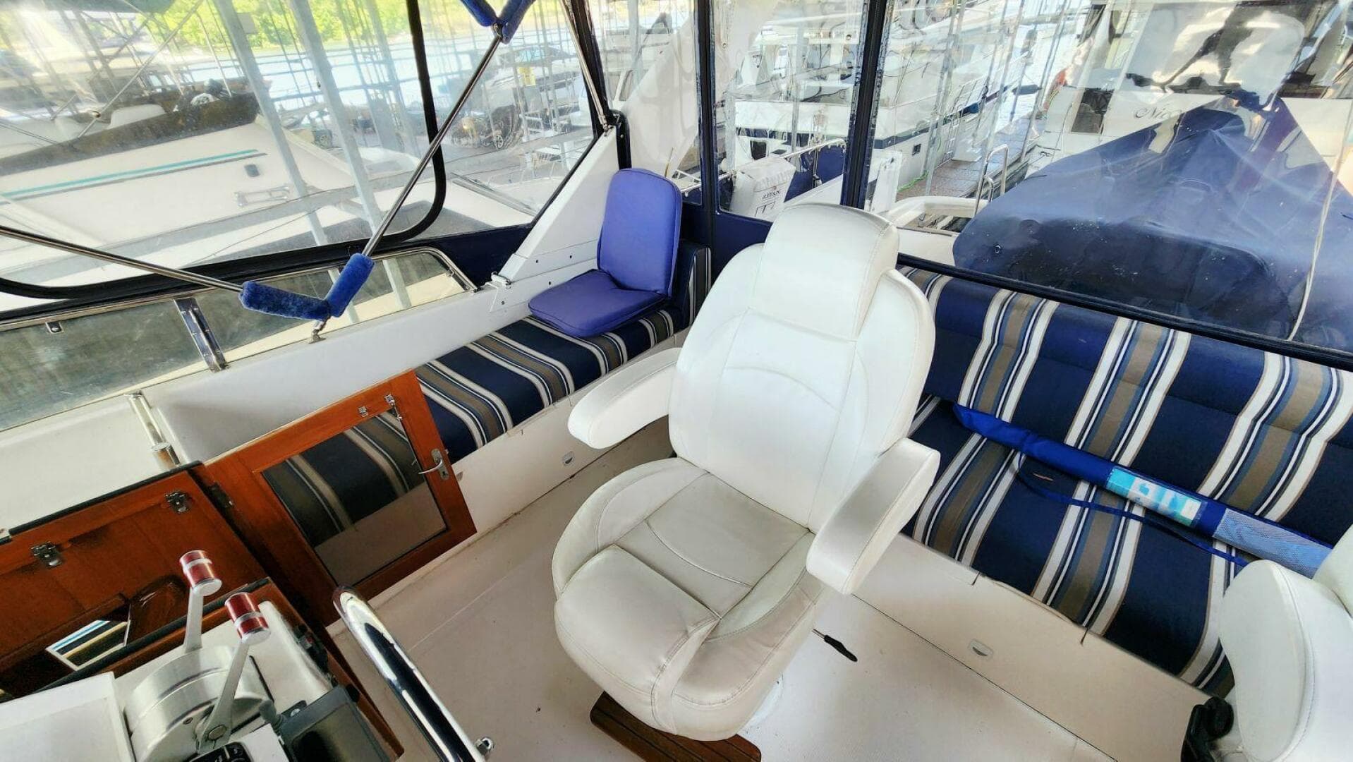 2000 Ocean Alexander 511 Classico