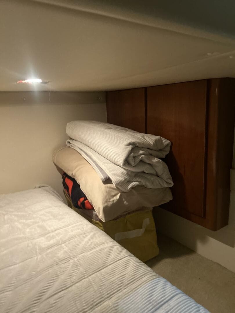 2003 Carver 466 Motor Yacht