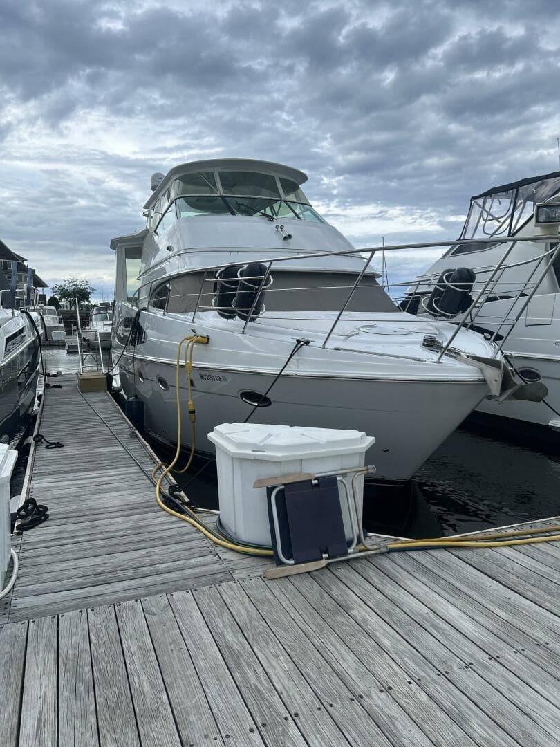 2003 Carver 466 Motor Yacht