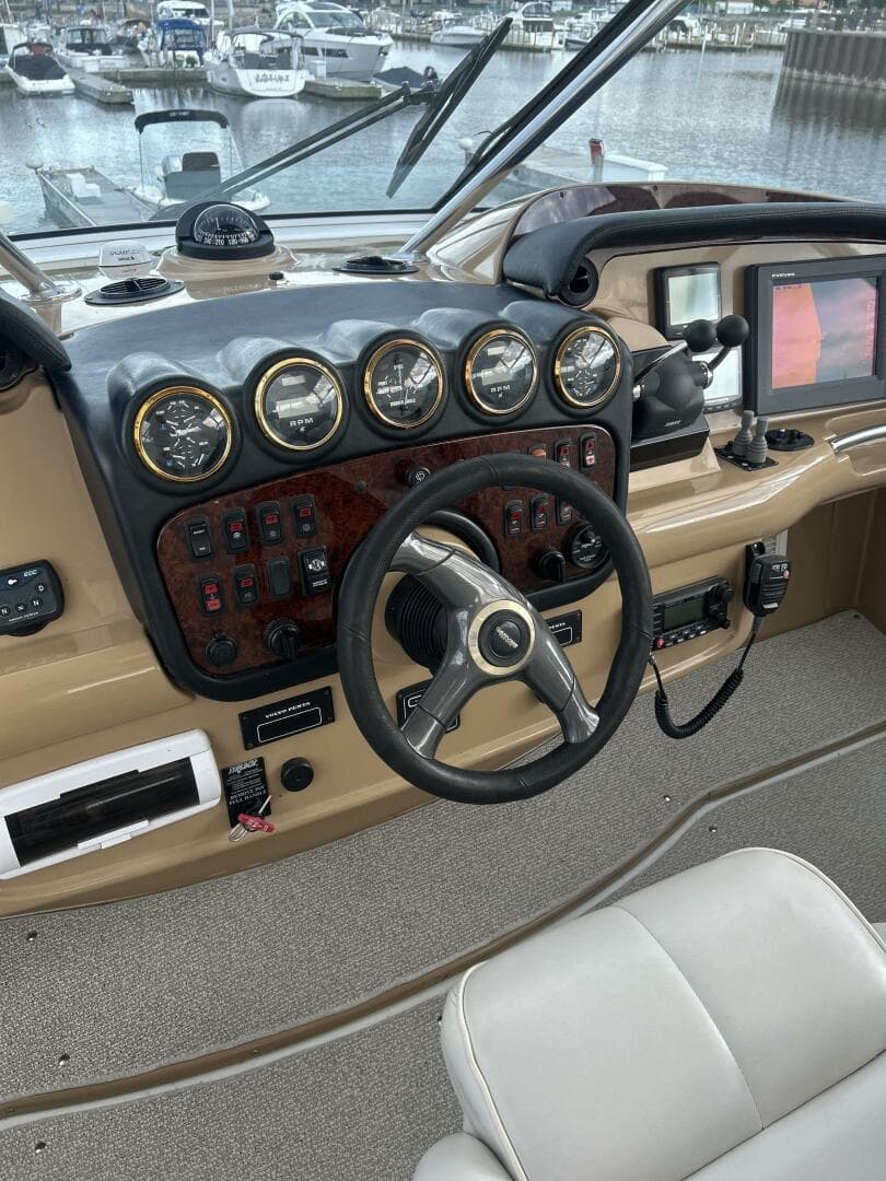 2003 Carver 466 Motor Yacht