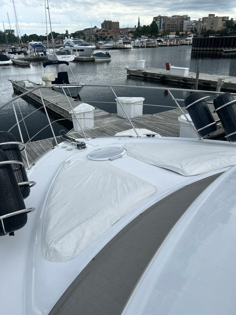 2003 Carver 466 Motor Yacht