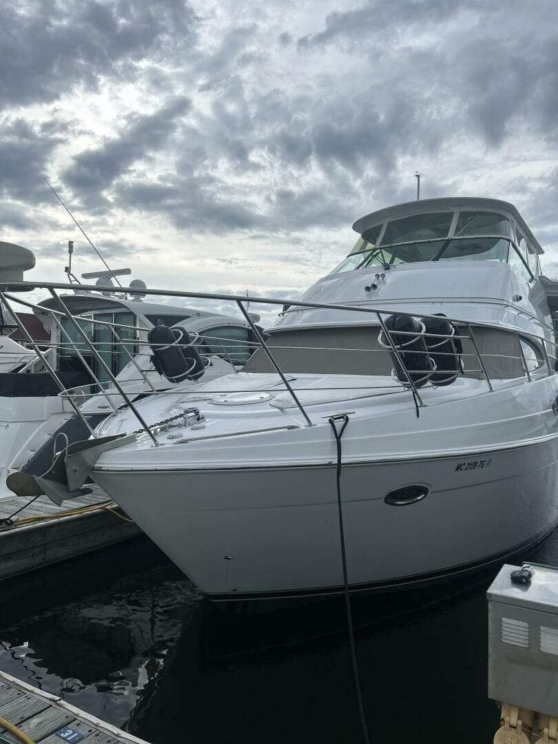 2003 Carver 466 Motor Yacht