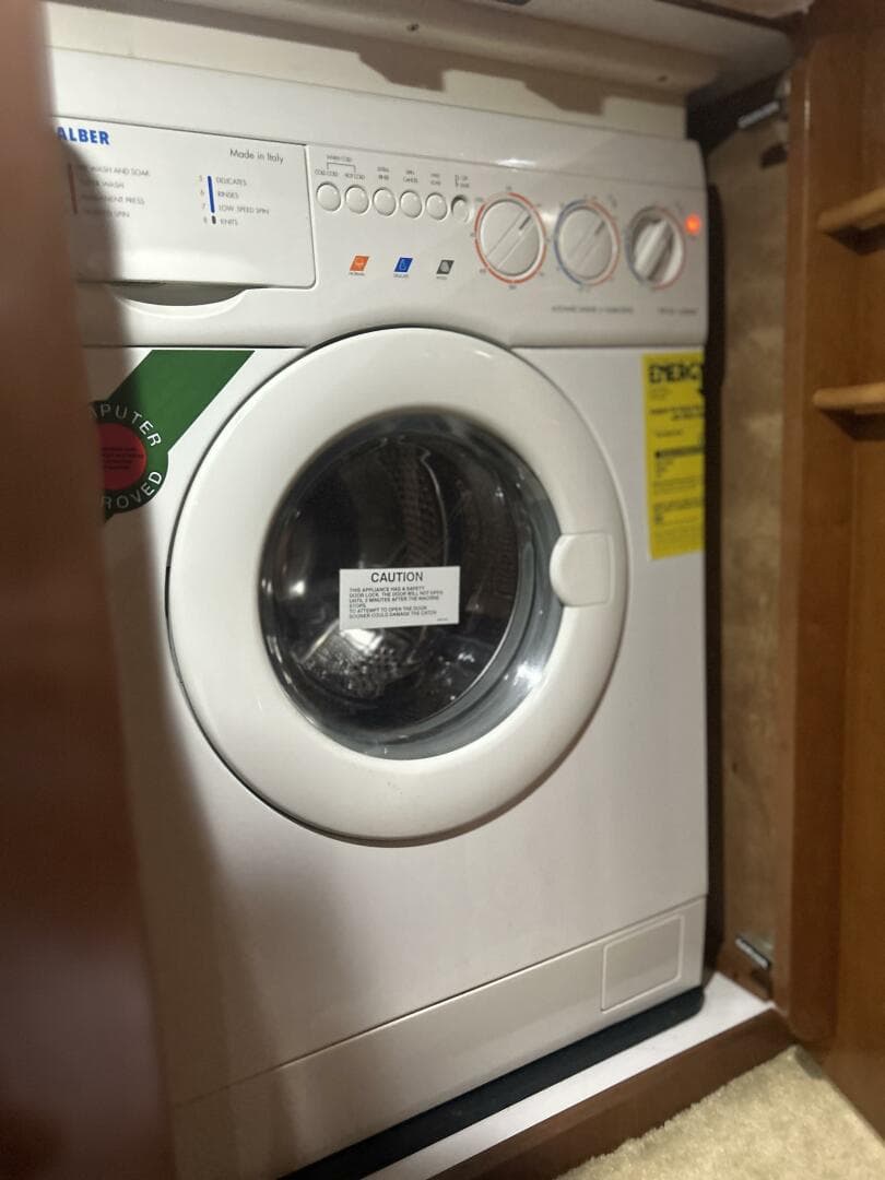 2003 Carver 466 Motor Yacht