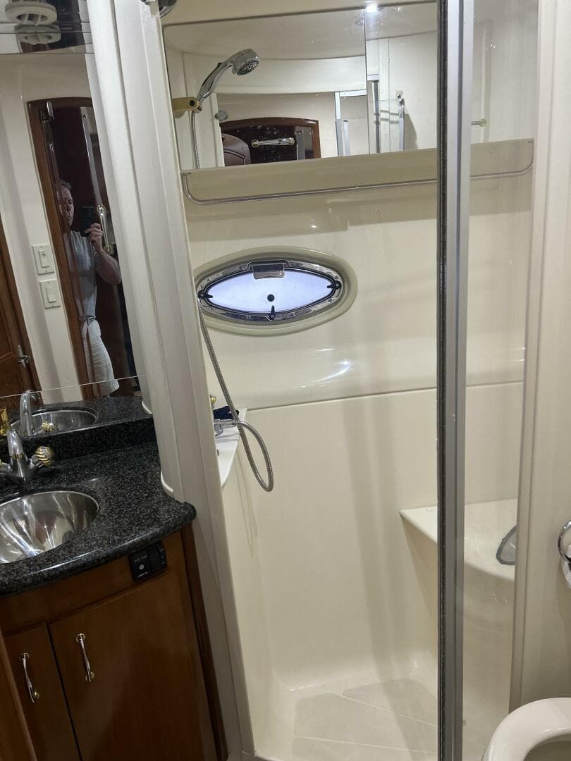 2003 Carver 466 Motor Yacht