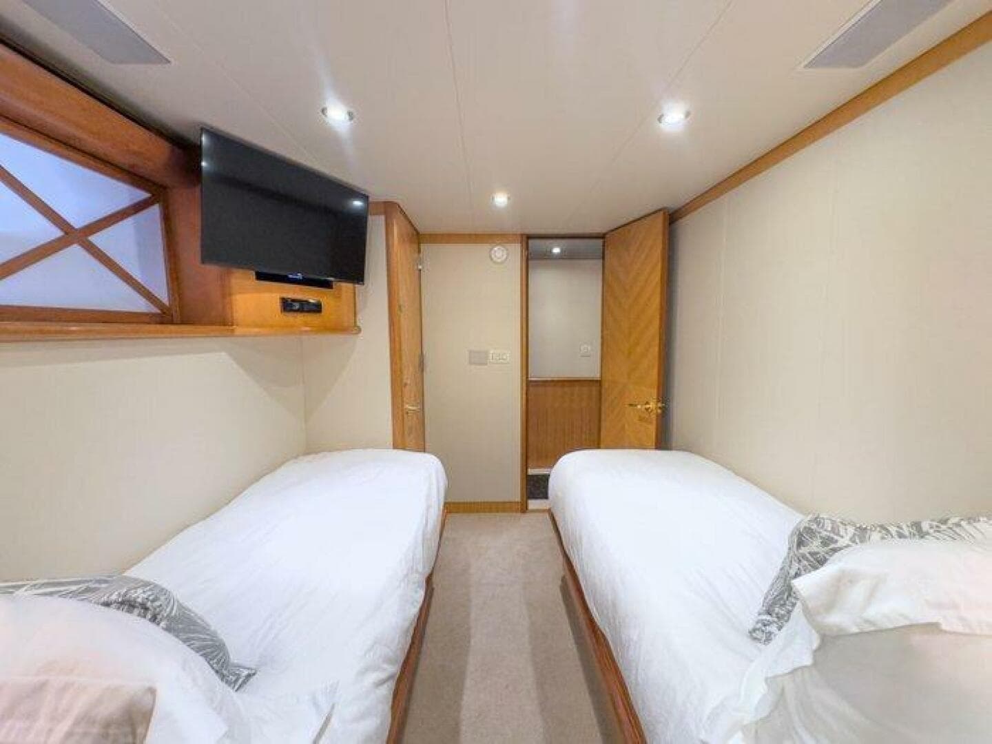 2004 Cheoy Lee 81 Sport Yacht