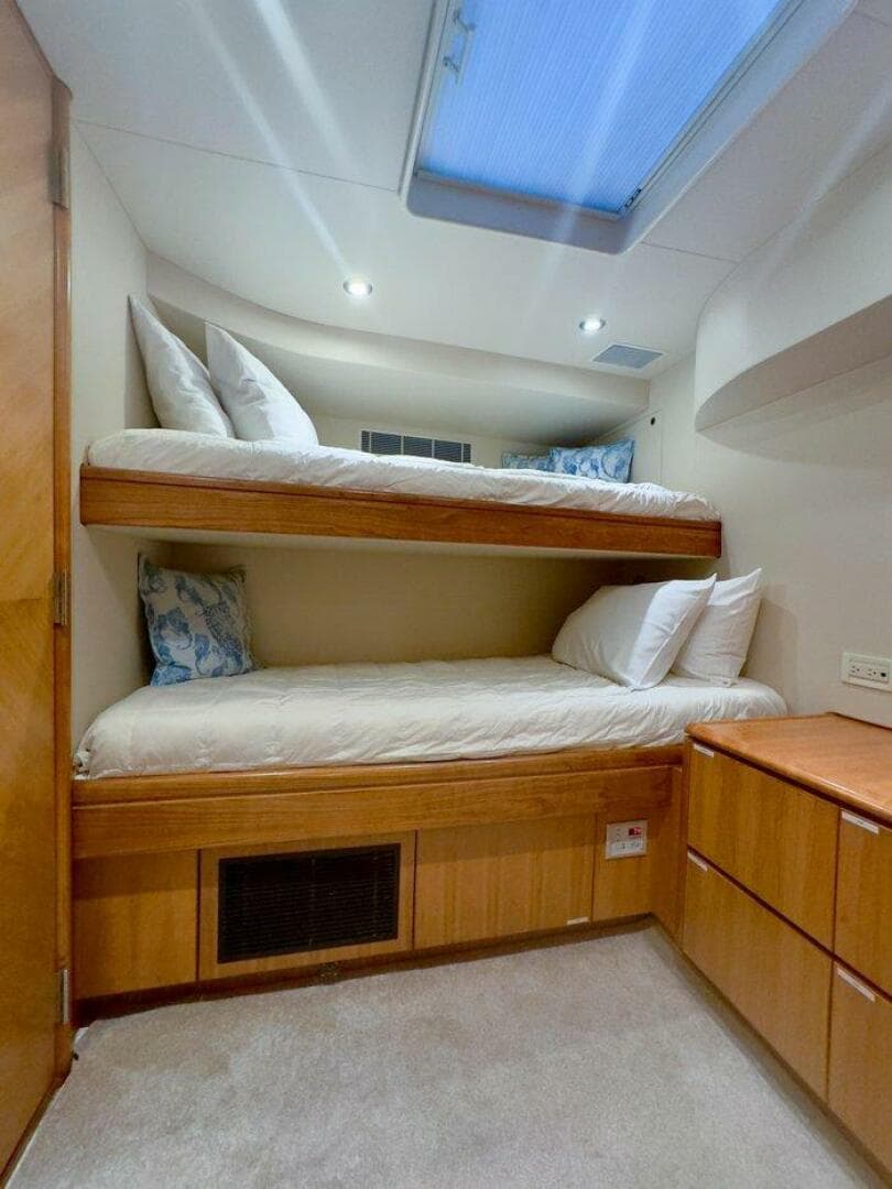 2004 Cheoy Lee 81 Sport Yacht