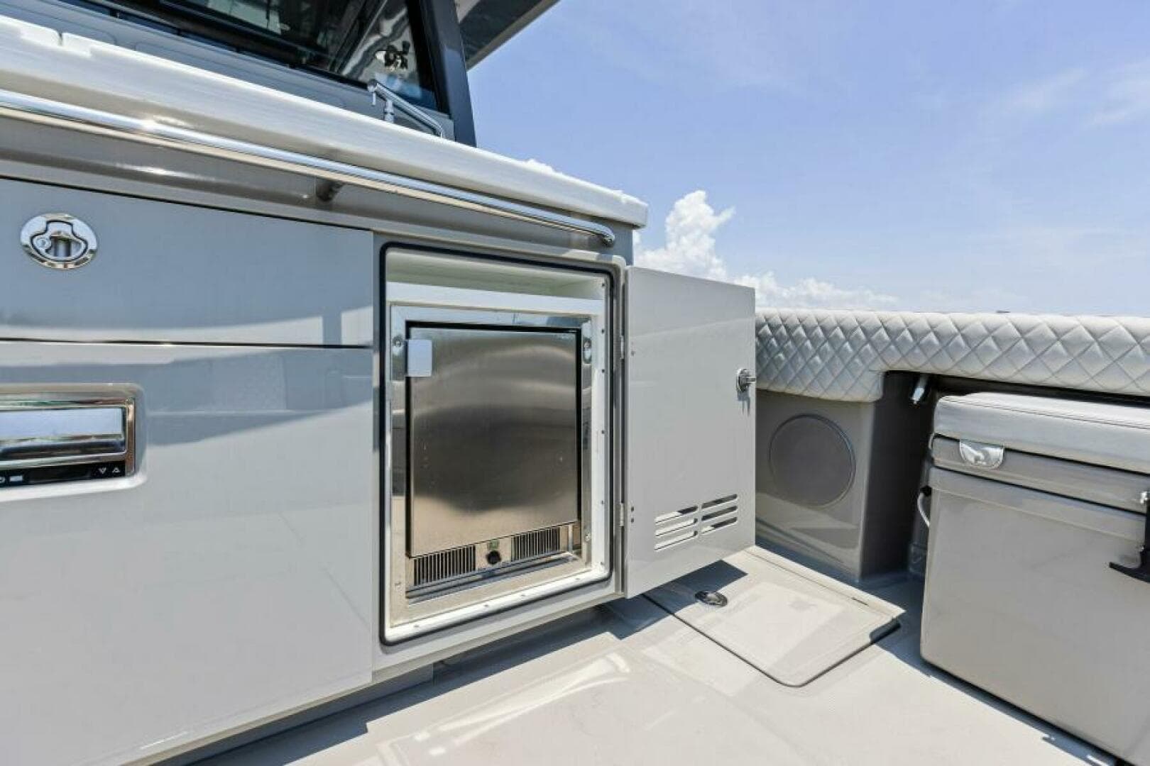 2023 53 HCB Suenos - Cabrera