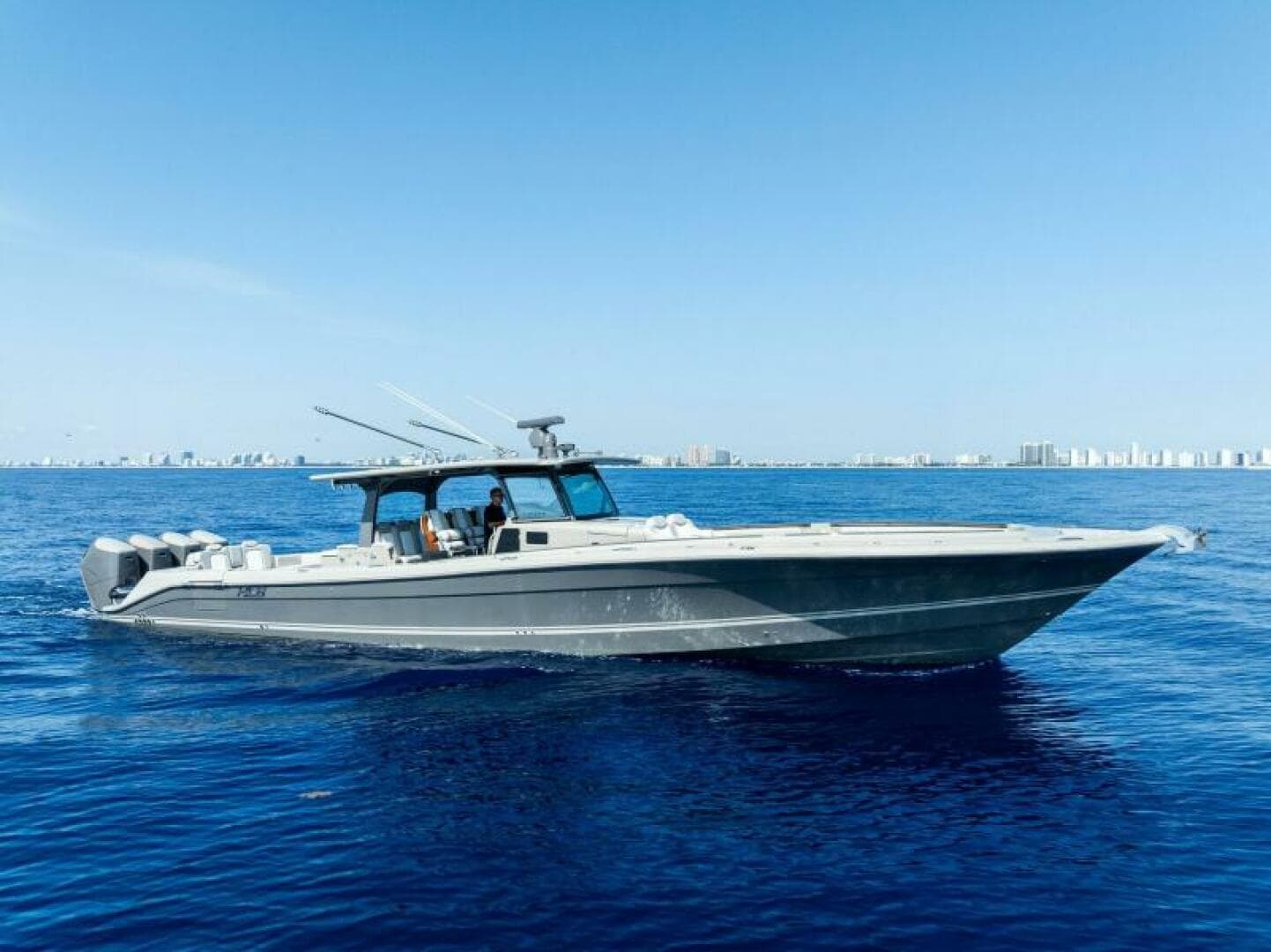 2023 53 HCB Suenos - Cabrera