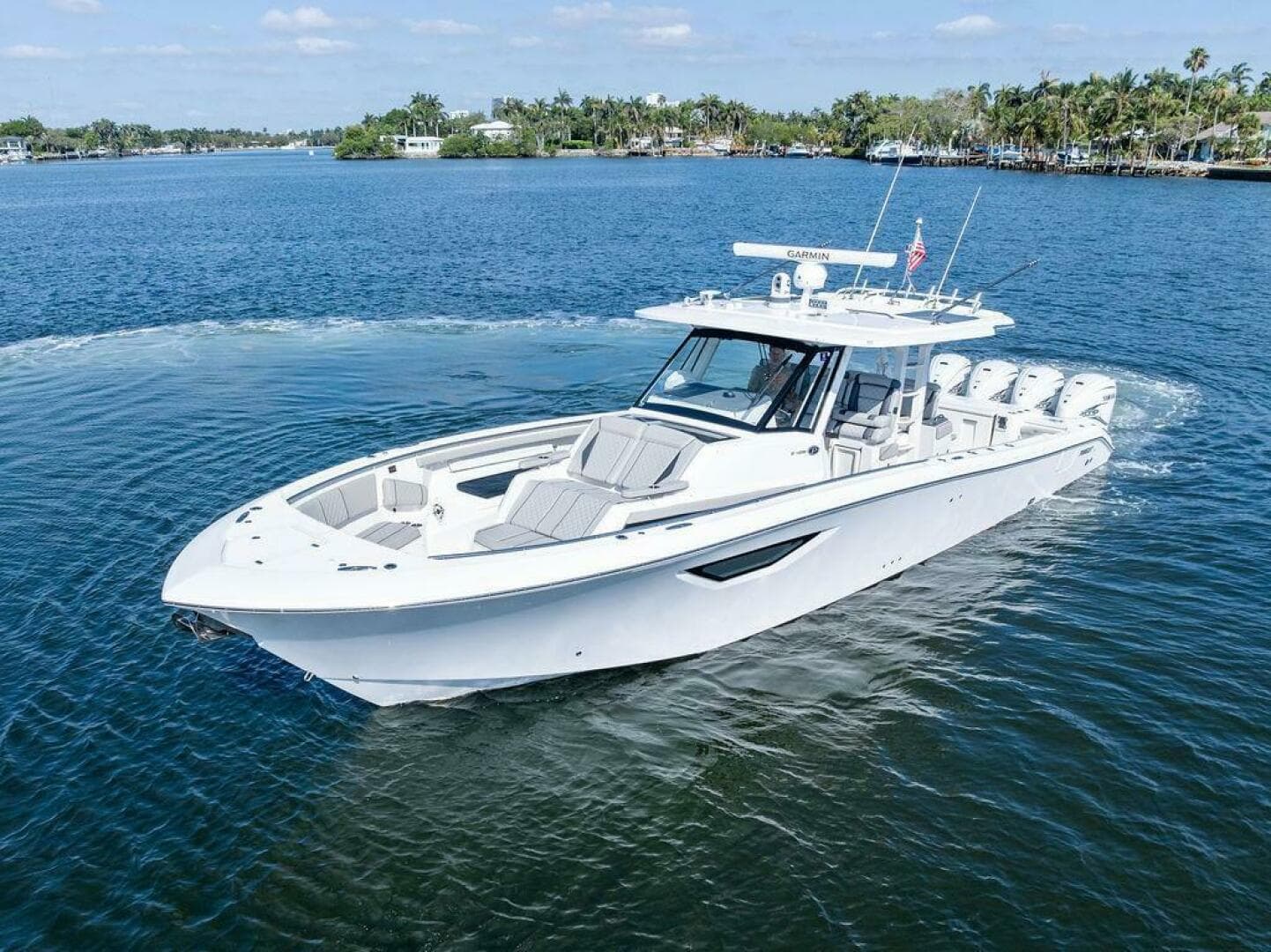 2022 Pursuit S 428 Sport