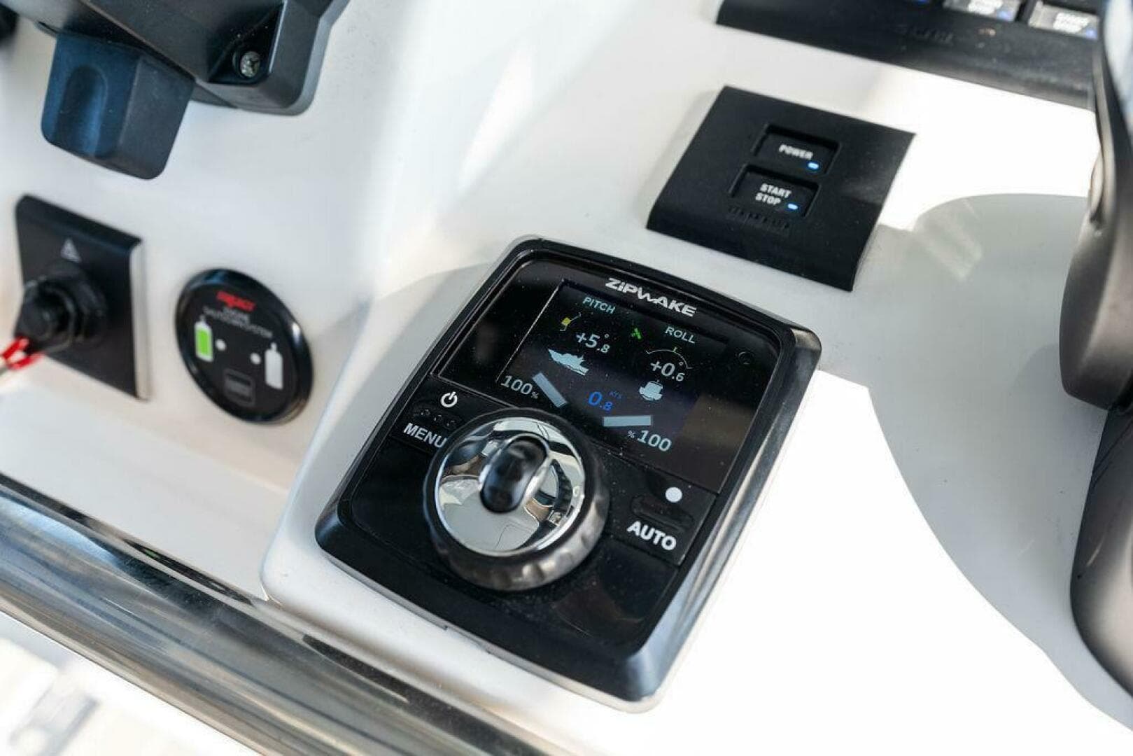 2022 Pursuit S 428 Sport