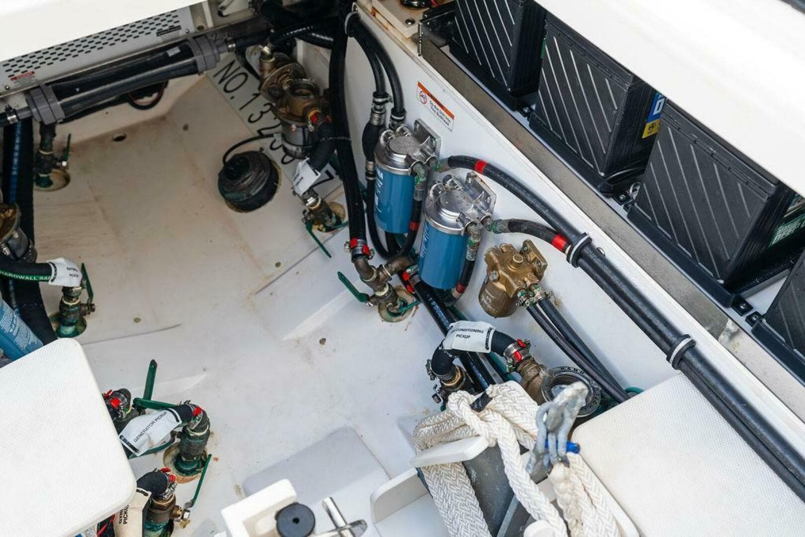 2022 Pursuit S 428 Sport