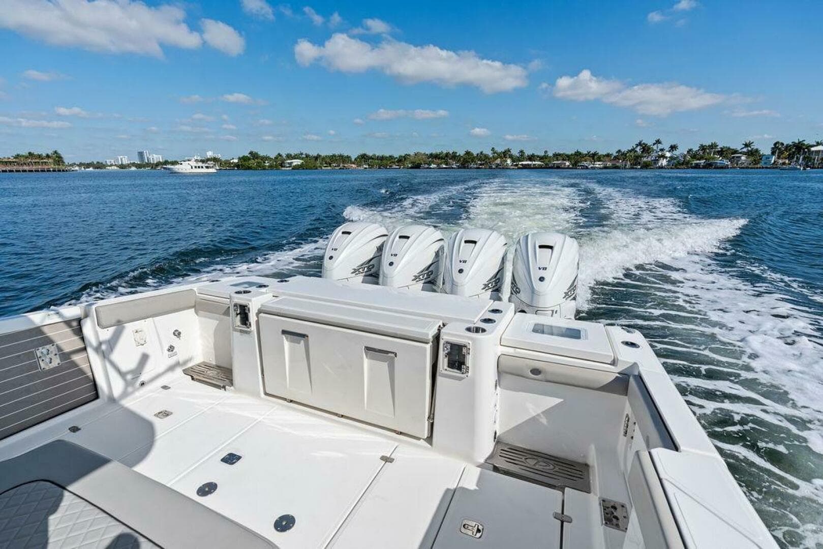 2022 Pursuit S 428 Sport