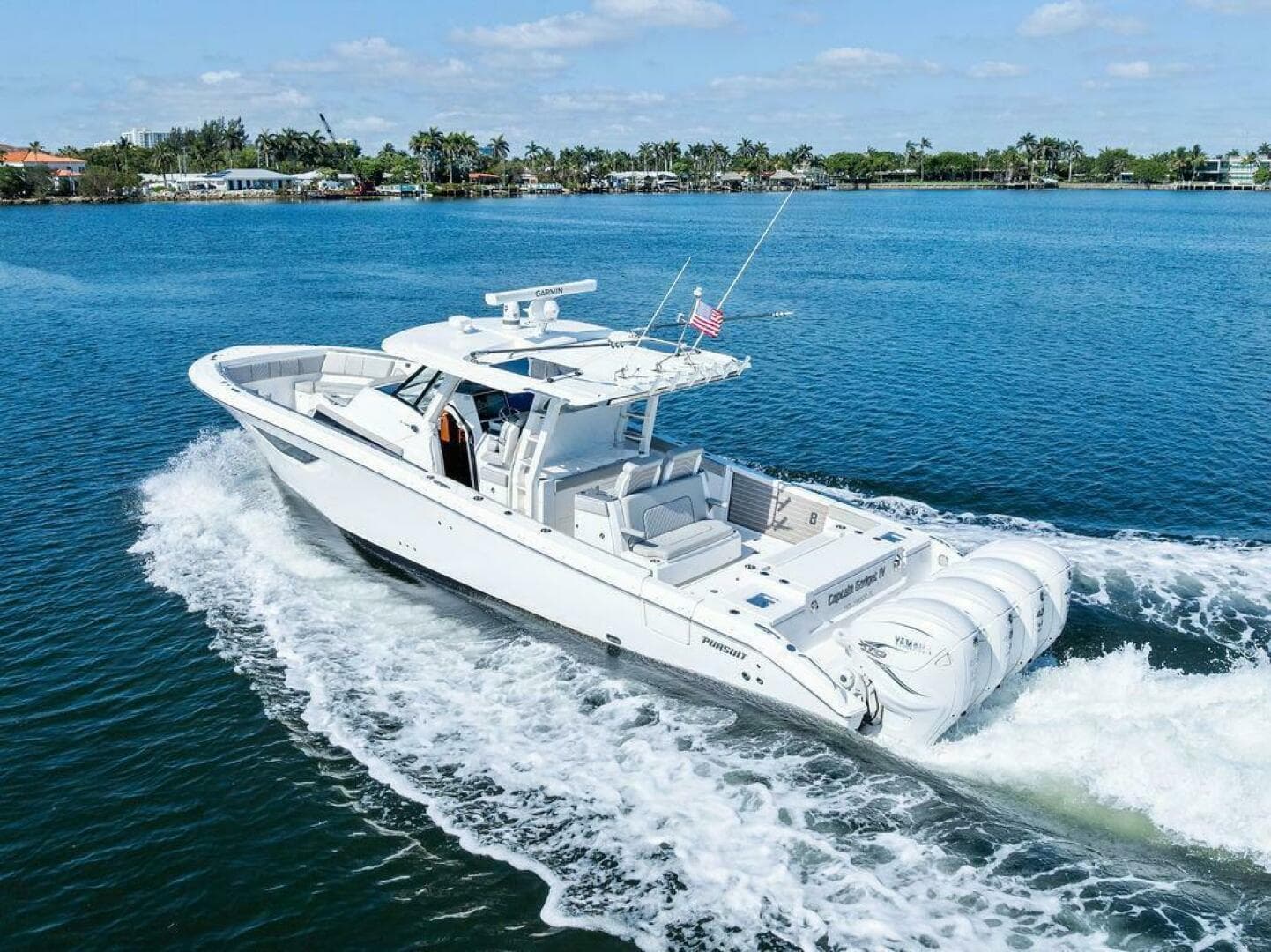 2022 Pursuit S 428 Sport