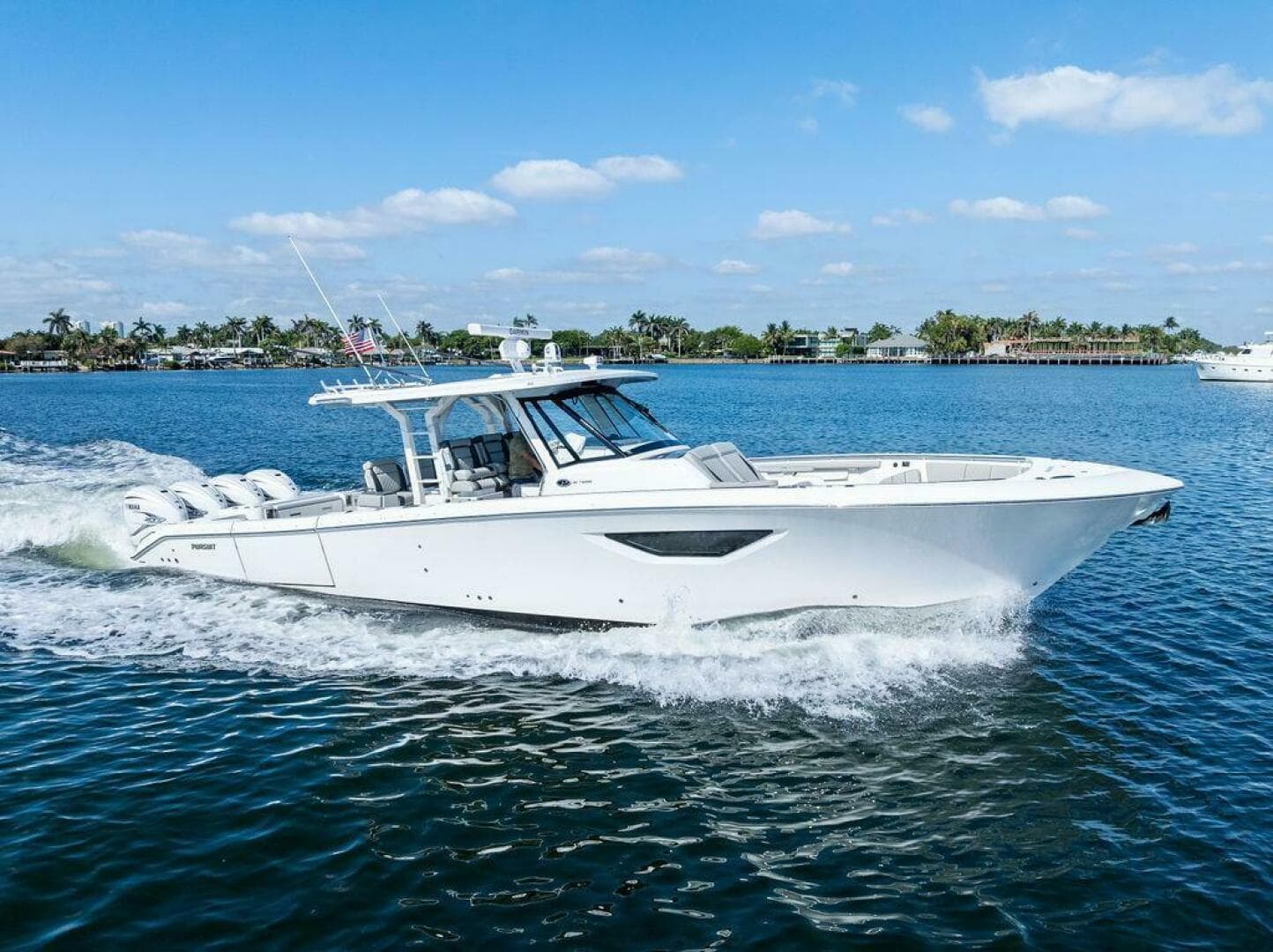 2022 Pursuit S 428 Sport