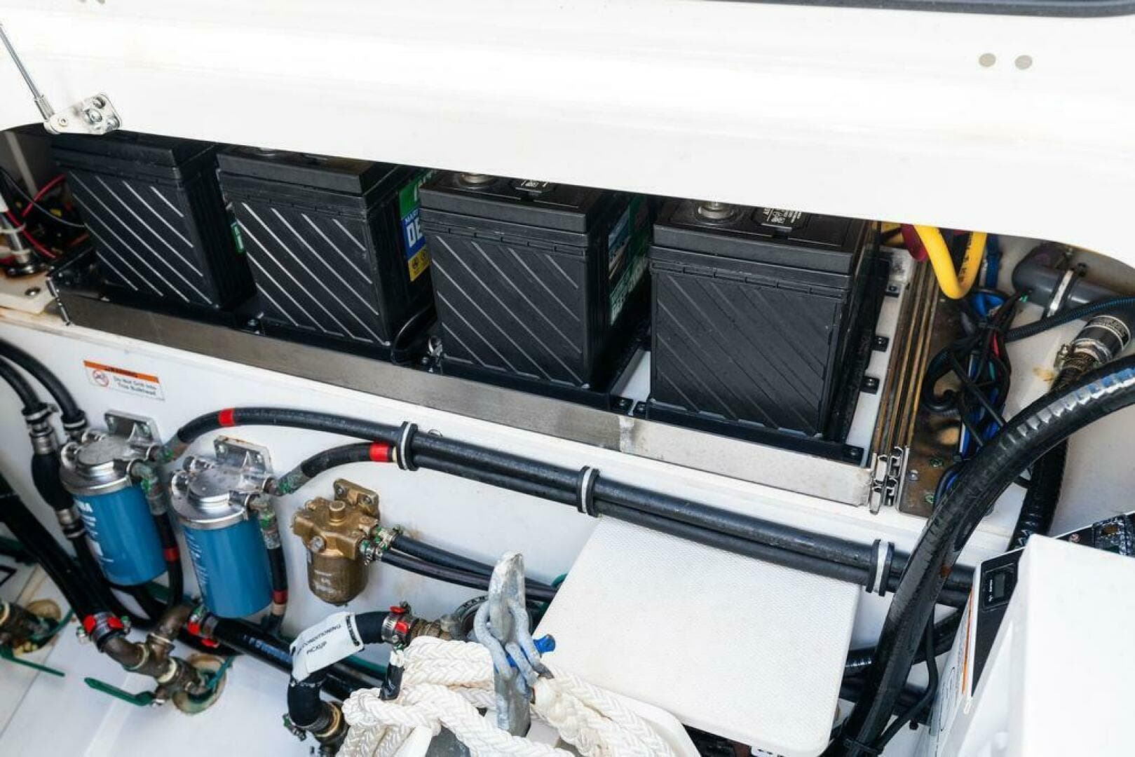 2022 Pursuit S 428 Sport