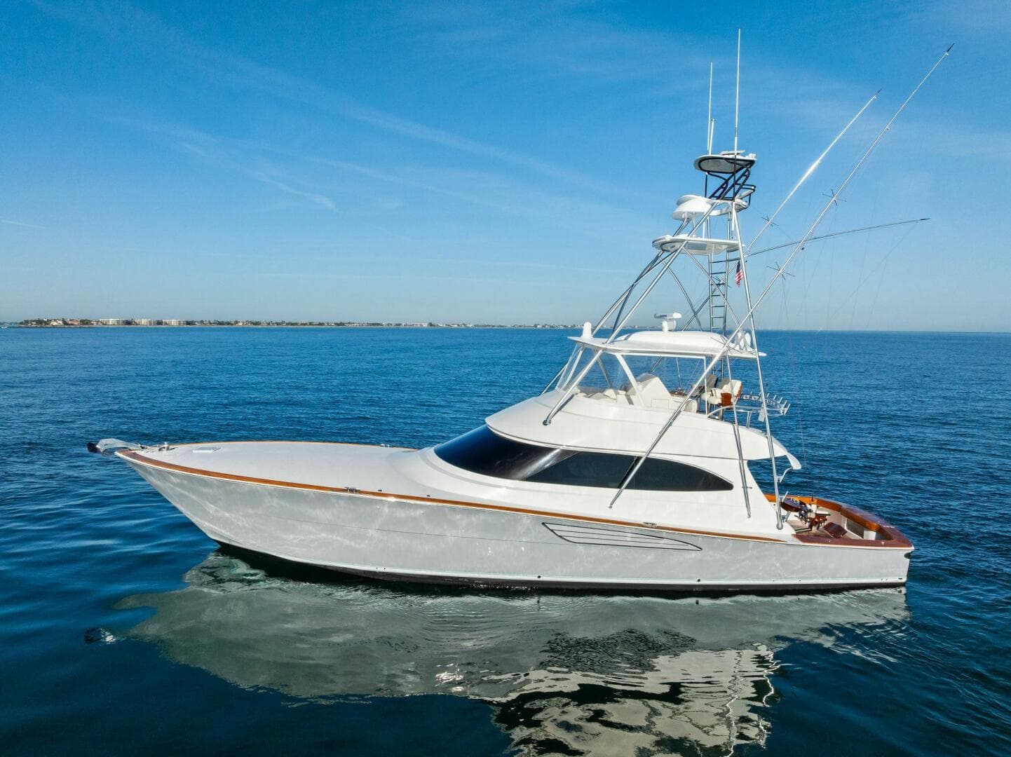 2023 Viking 64 Convertible- SIN PELO- Port