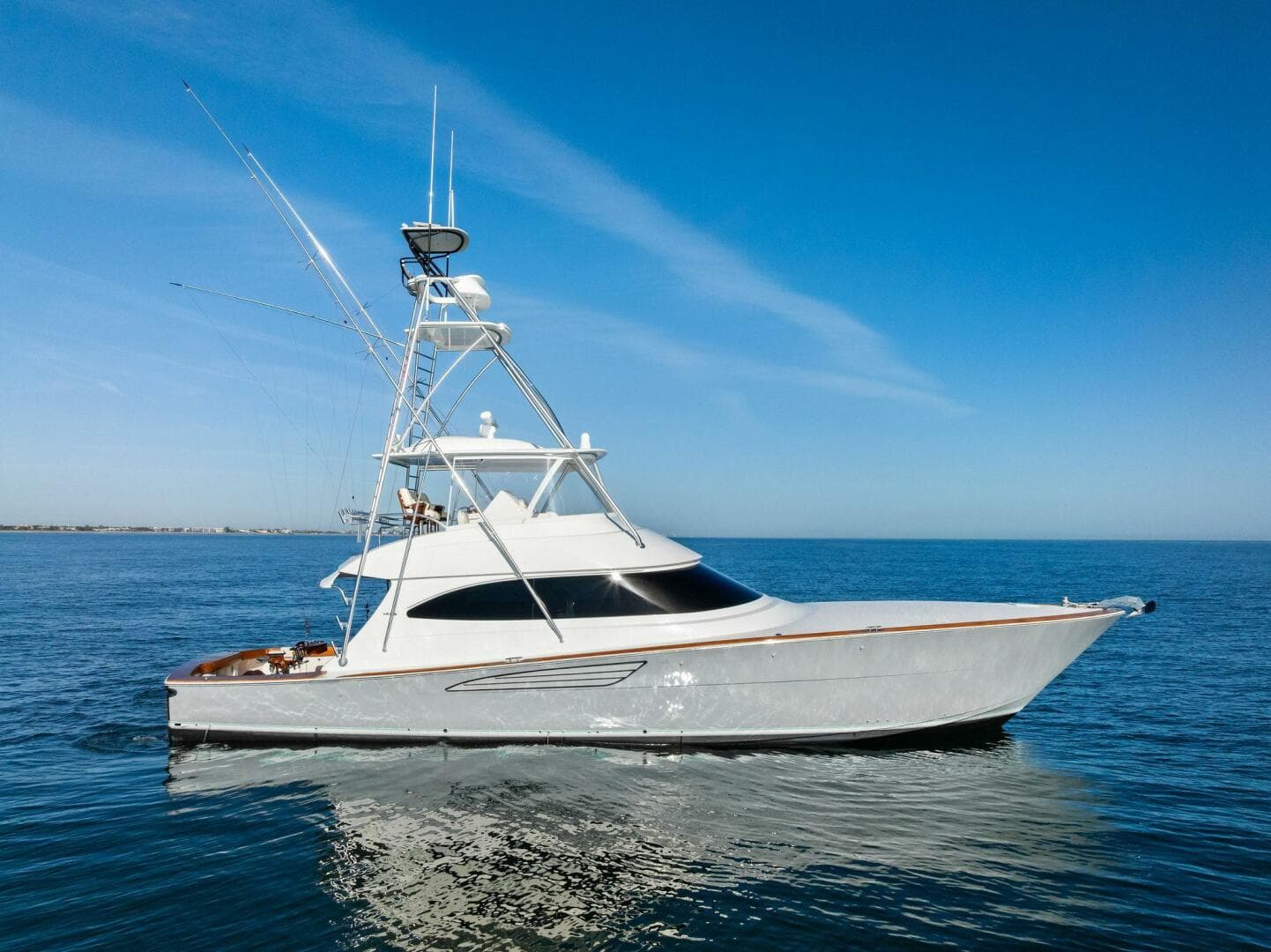 2023 Viking 64 Convertible- SIN PELO- 