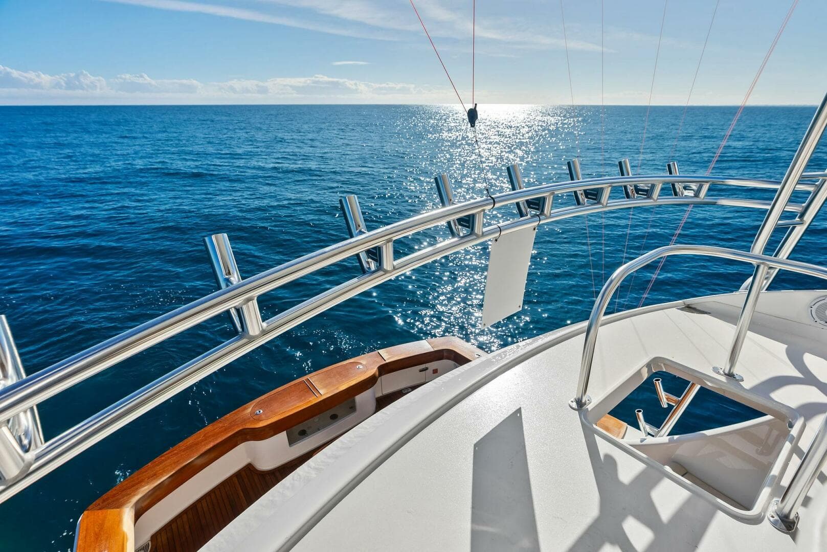 2023 Viking 64 Convertible- SIN PELO- Flybridge