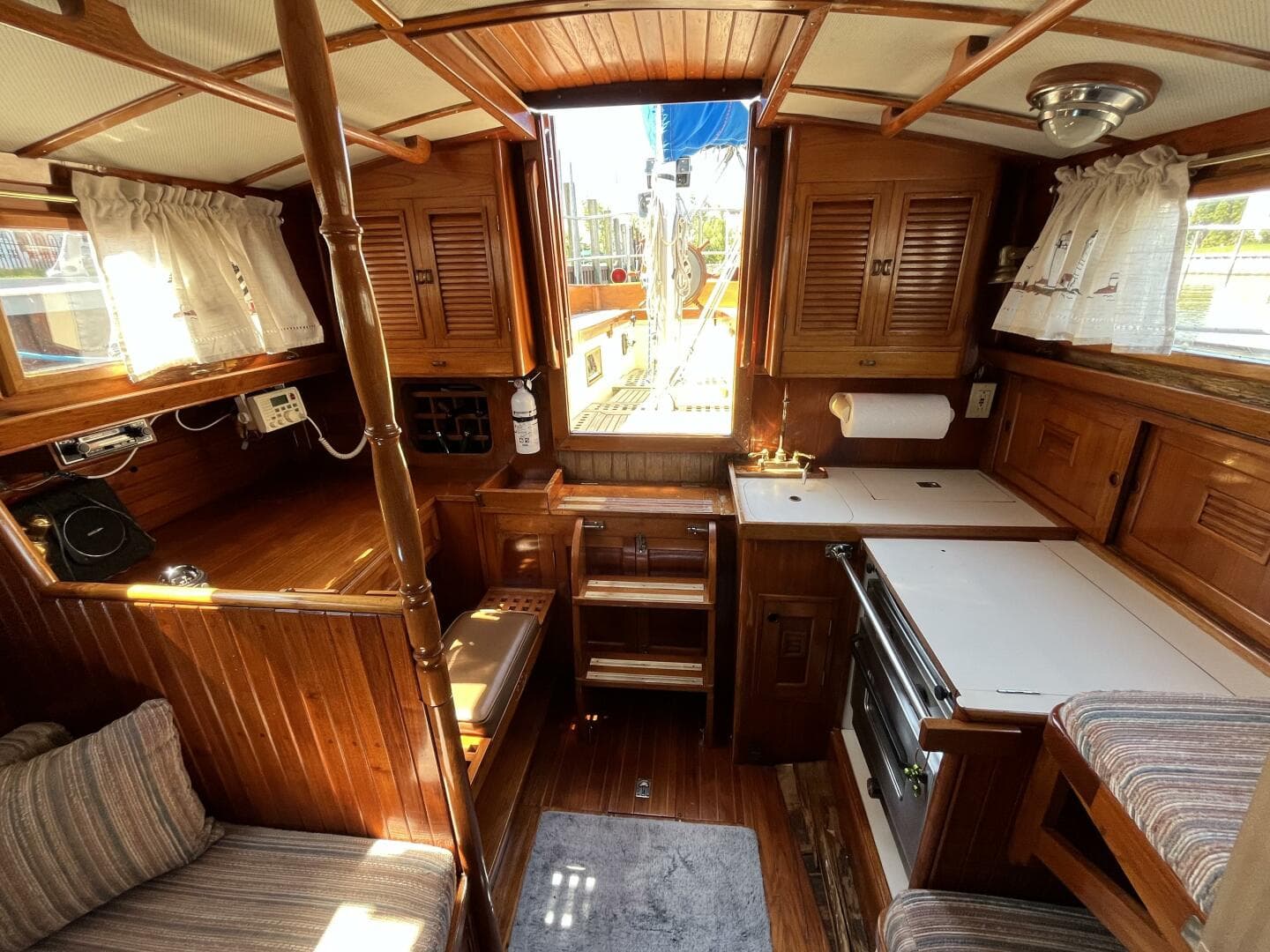 1978 Cheoy Lee Offshore 33