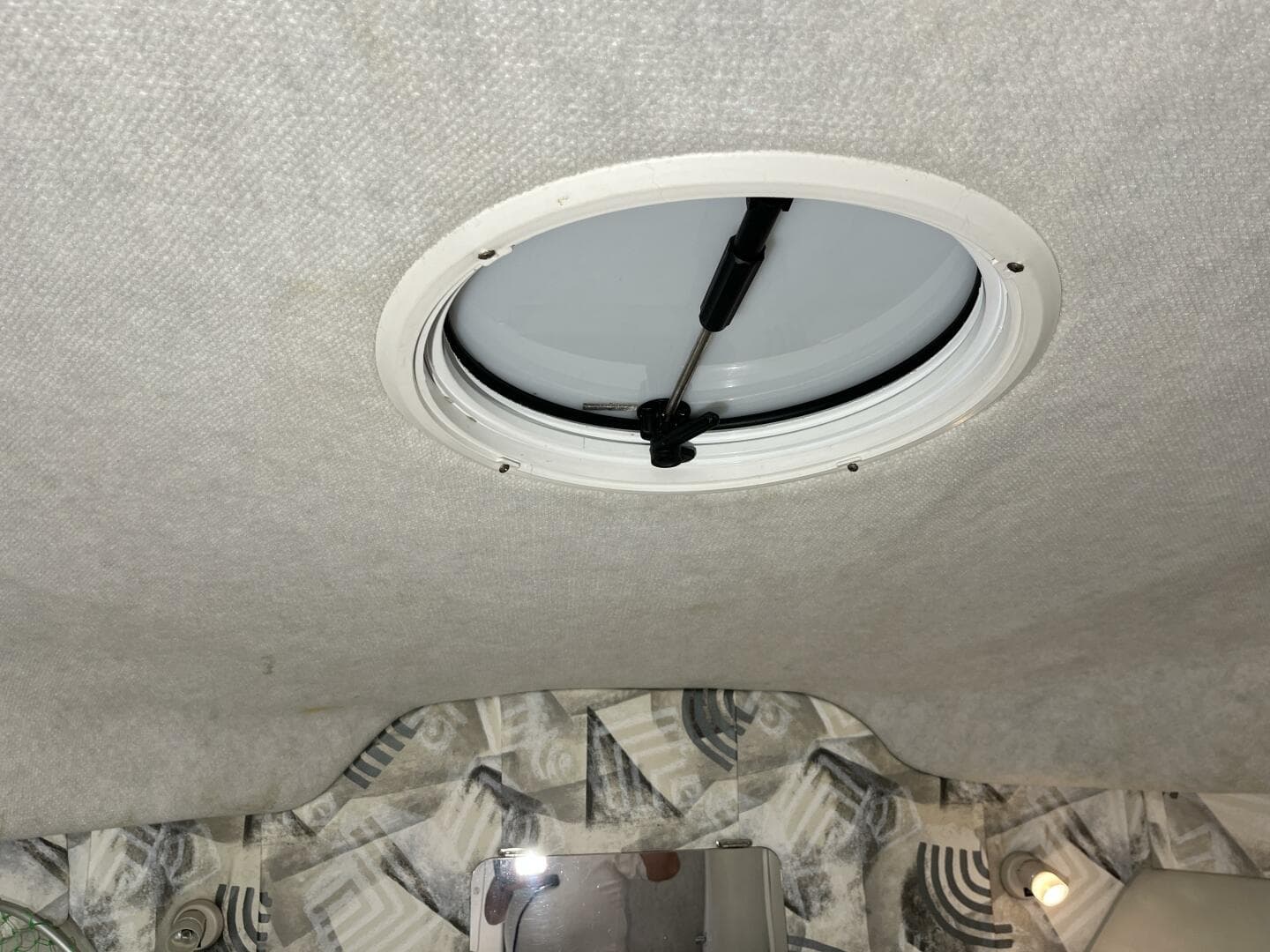 2001 Wellcraft 270 Coastal