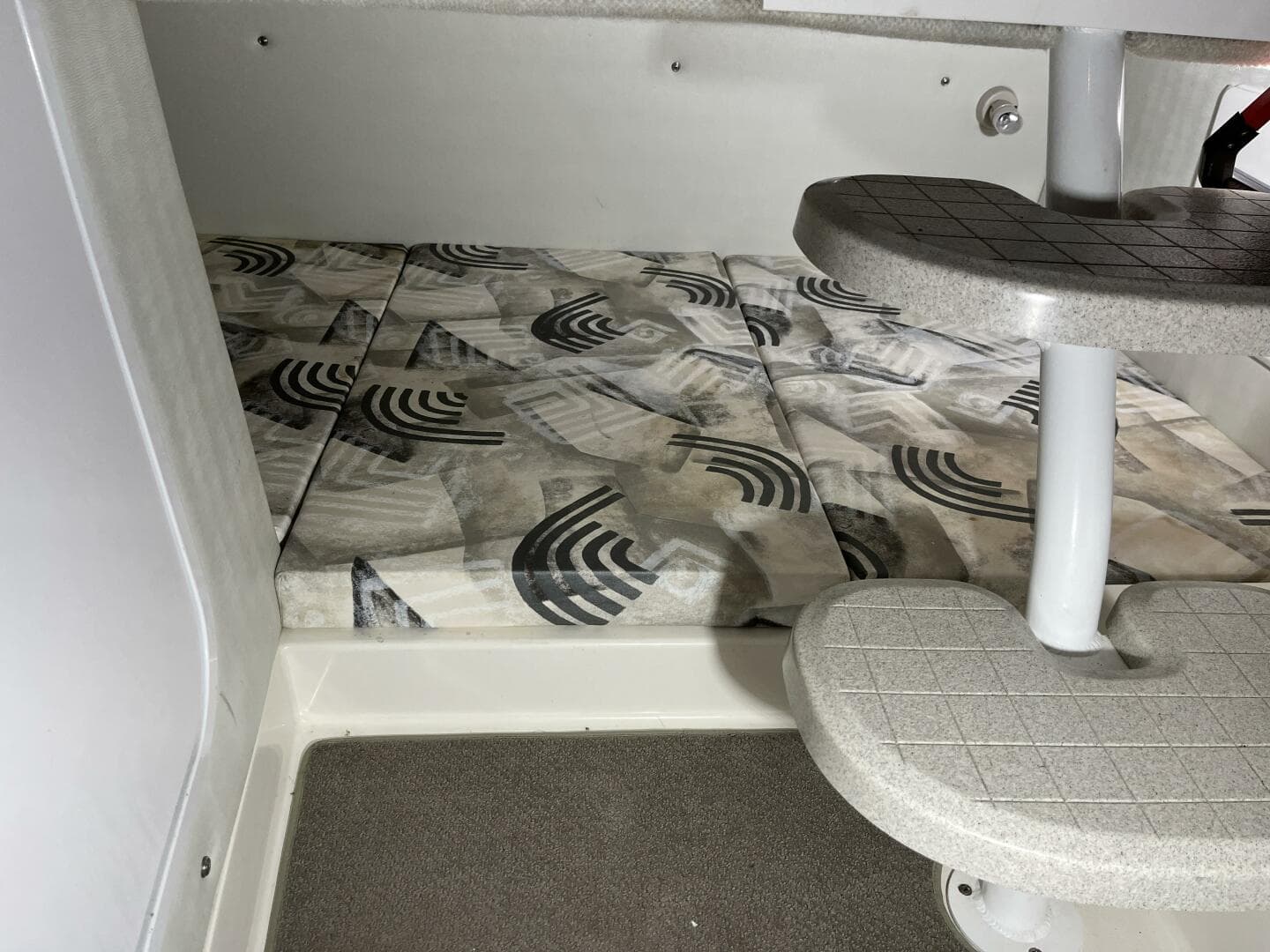 2001 Wellcraft 270 Coastal