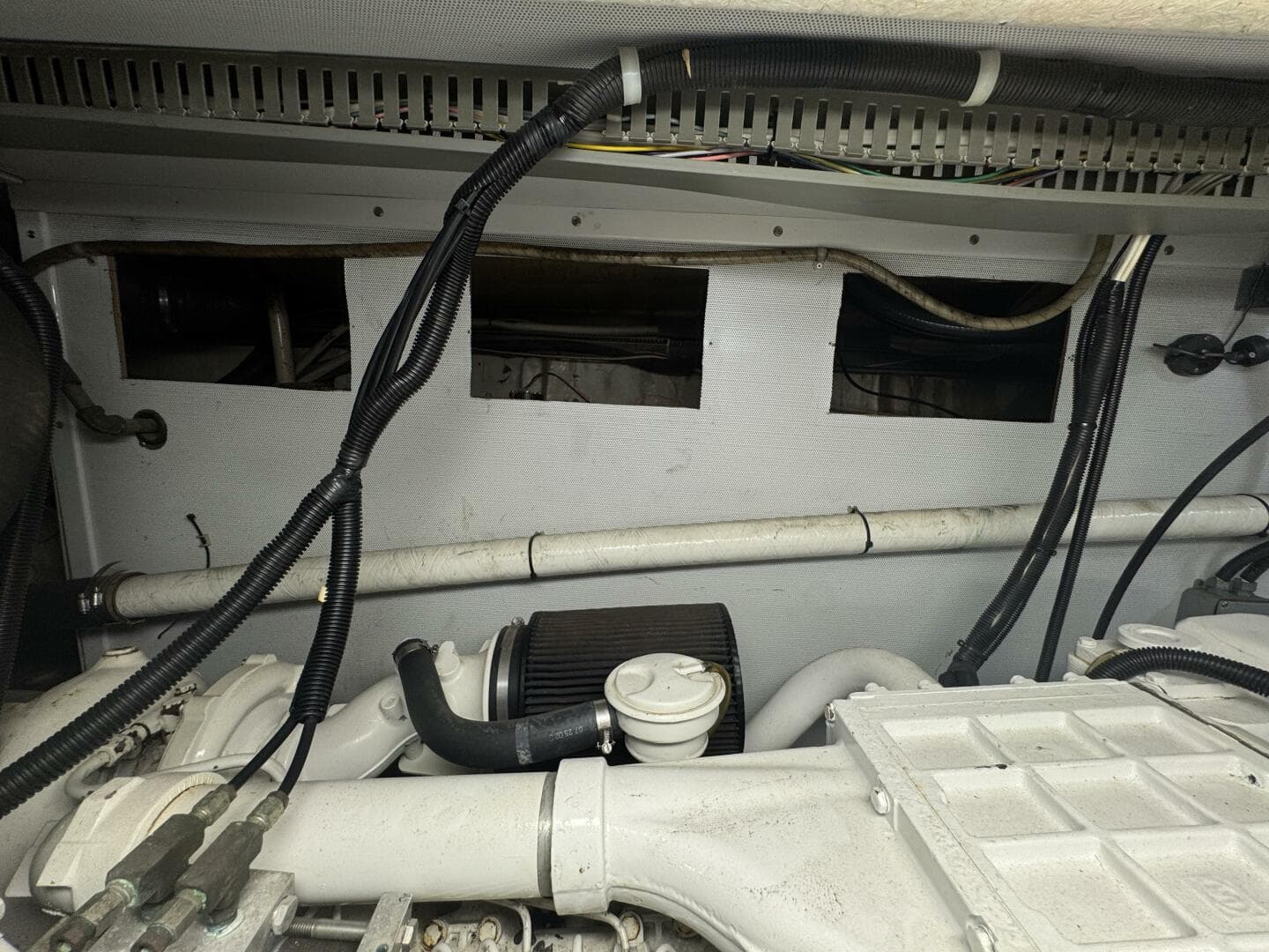 1993 Johnson 56 High Tech Motor Yacht