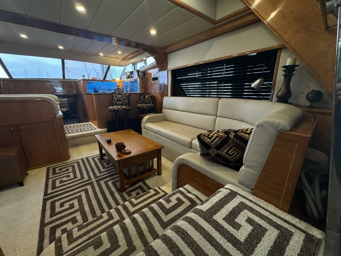 1993 Johnson 56 High Tech Motor Yacht